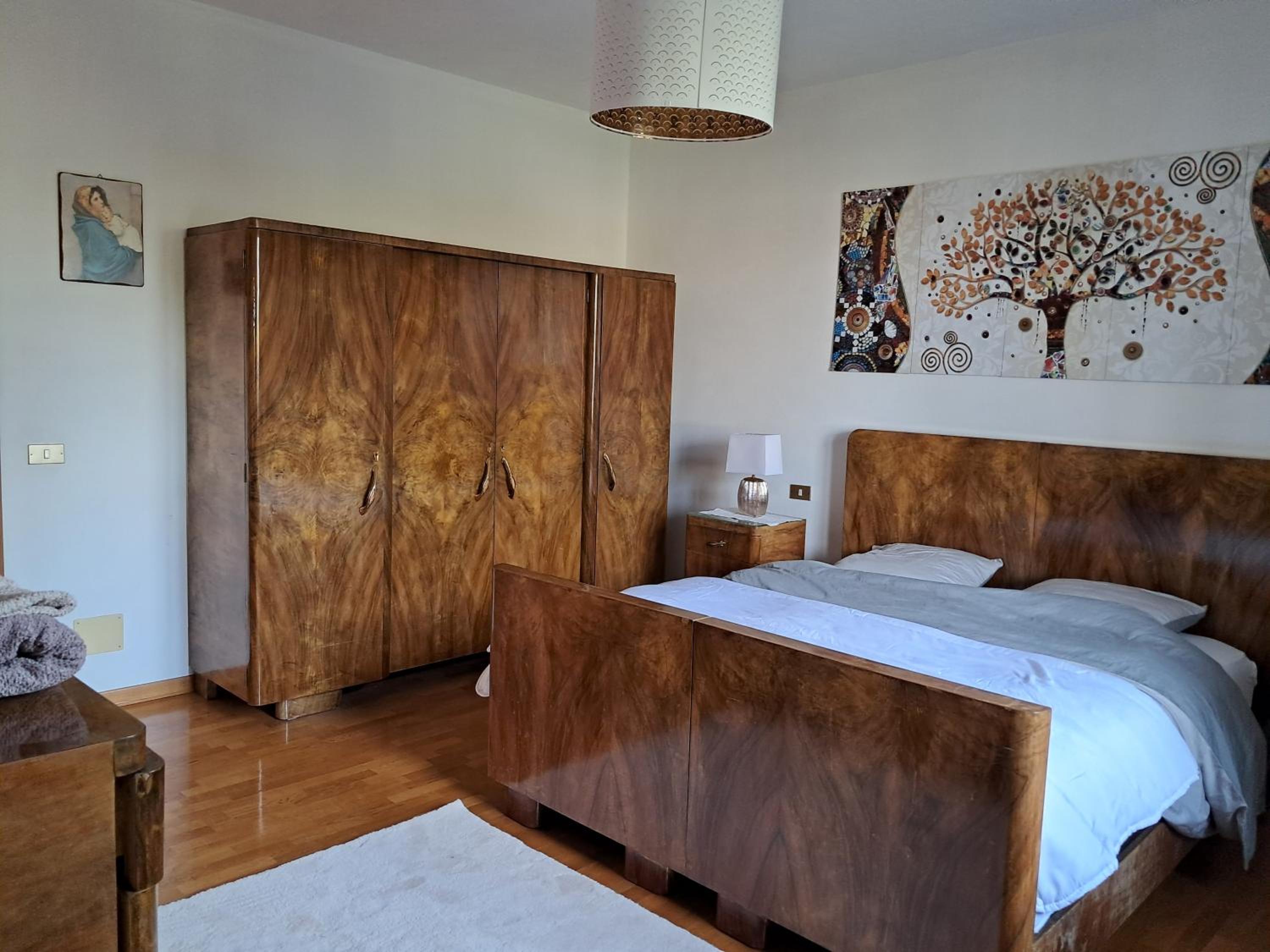 Etage entier independant d une villa , avec terrasse, jardin, 2 a 6 personnes view 5