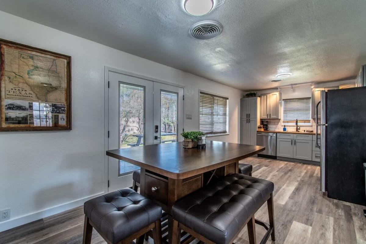Gulfside Getaway Awaits view 2