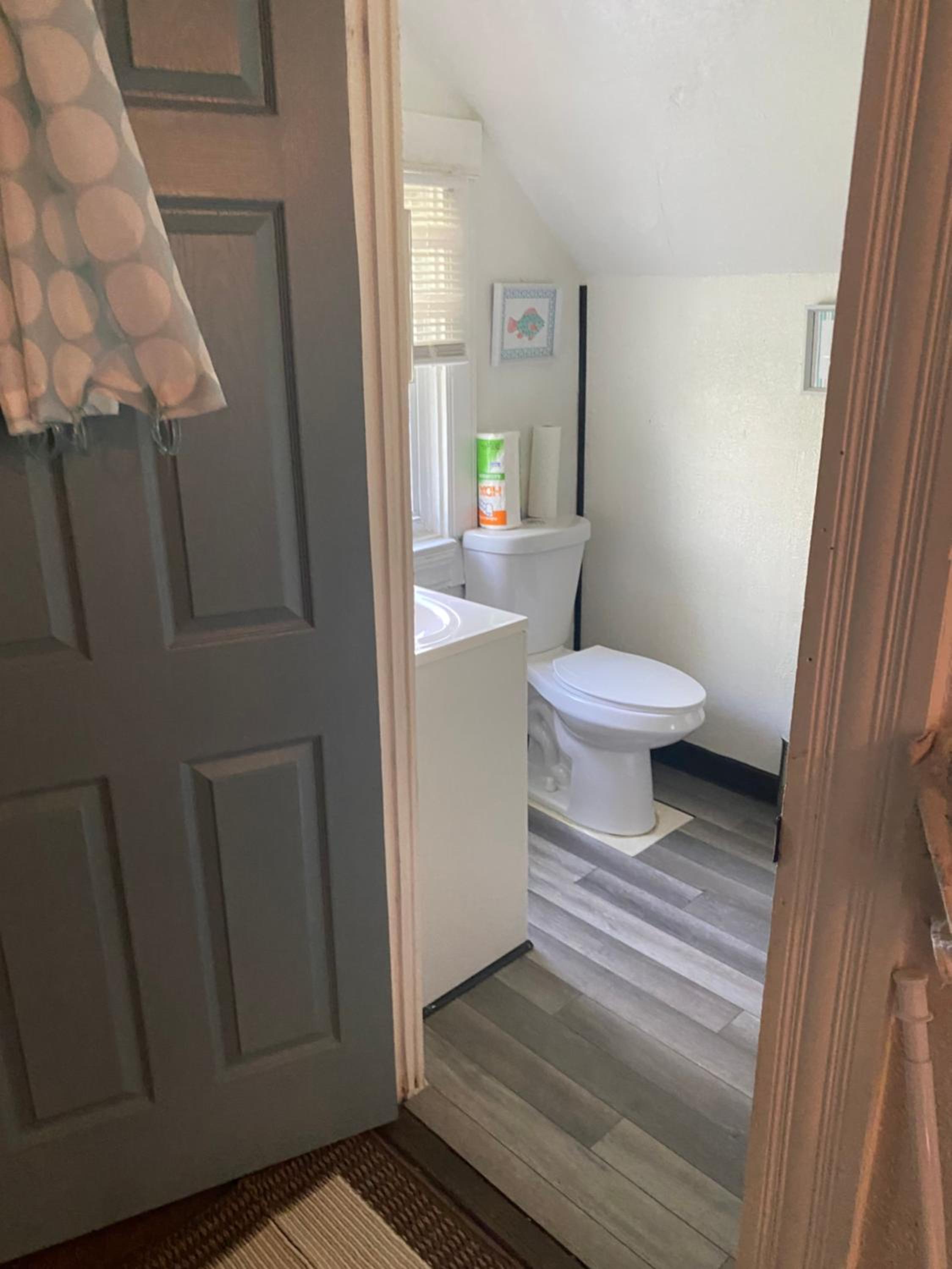 Awesome Attic studio3B private room /shared apt