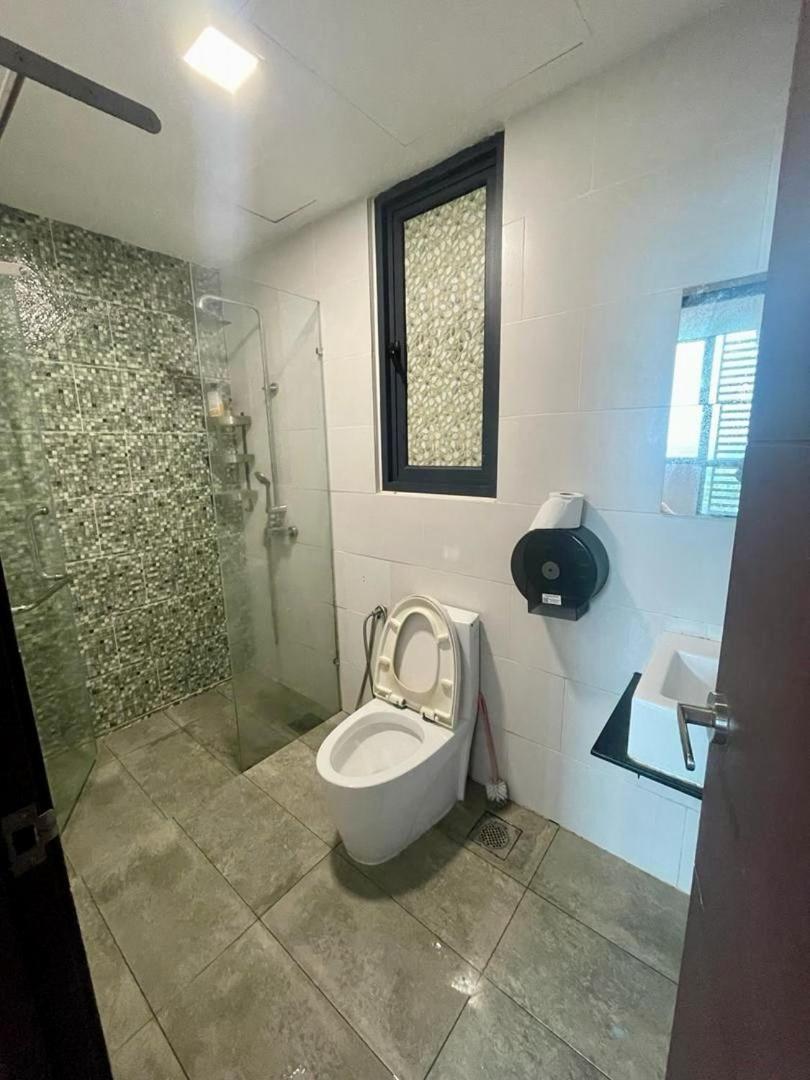 TR Vivacity Megamall, Jazz 3 Level 10 photo 3