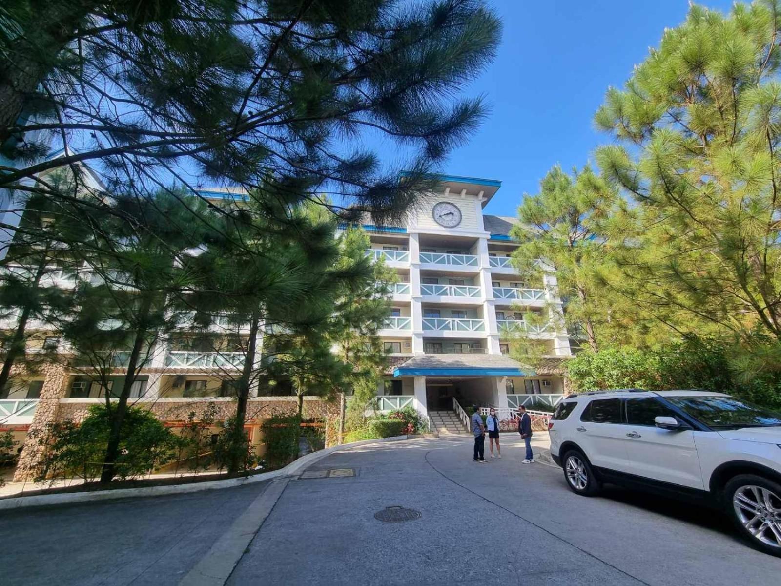 PY Suites Tagaytay view 2