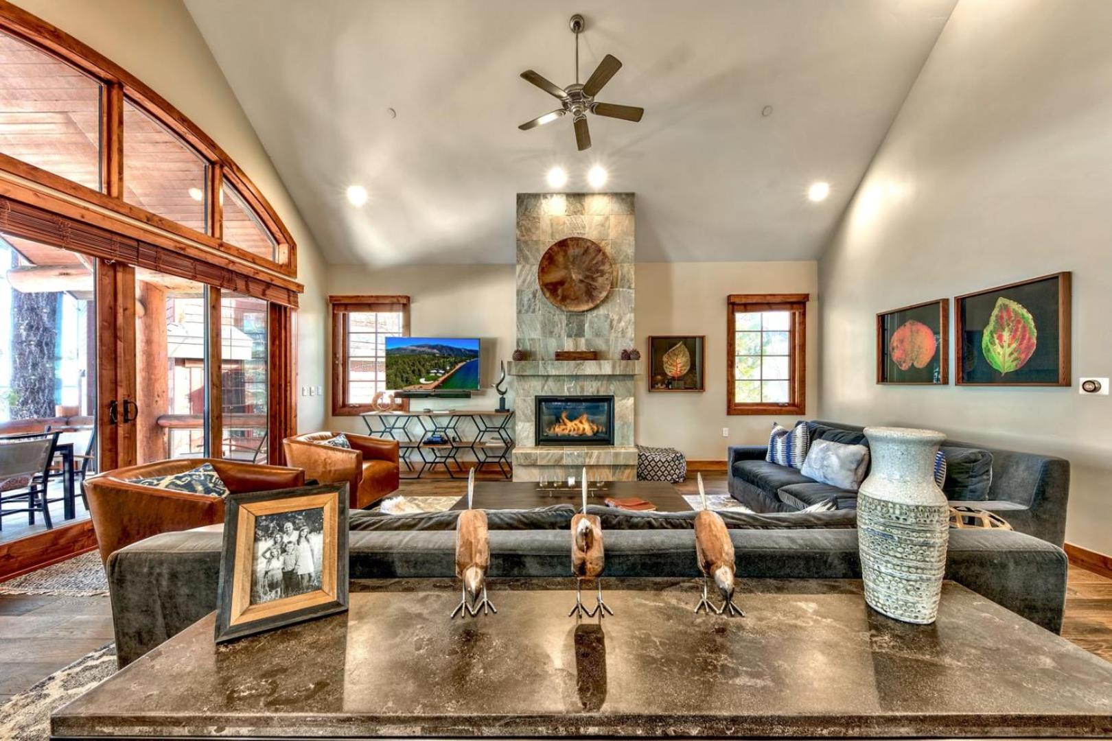 Lake Tahoe Vacations - The PEAK Everest 14 - The Ultimate in Lakefront Luxury - Property Image 33