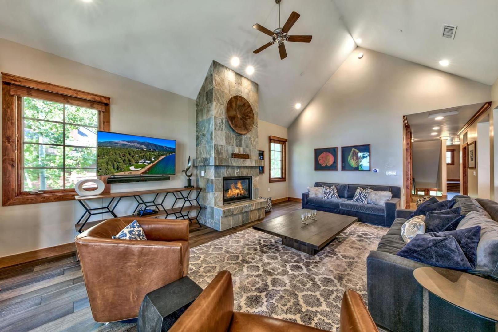 Lake Tahoe Vacations - The PEAK Everest 14 - The Ultimate in Lakefront Luxury - Property Image 5