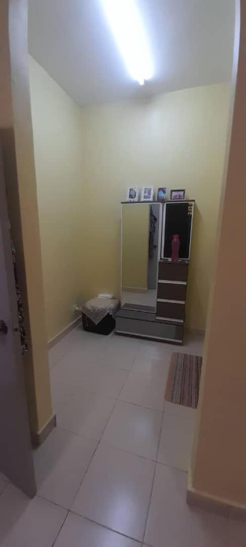 Homestay Bandar Putera 2 Klang photo 6