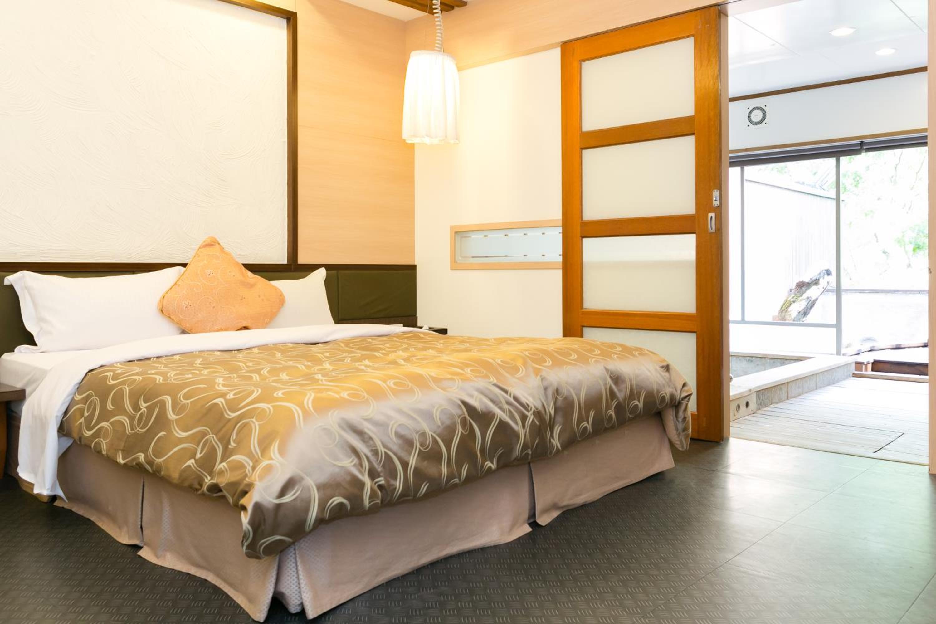 Grand Orchid Resort Villa