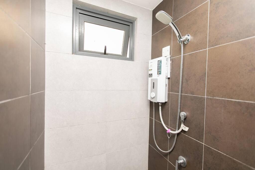 Top floor Seaview pent house 3BR 10pax photo 6
