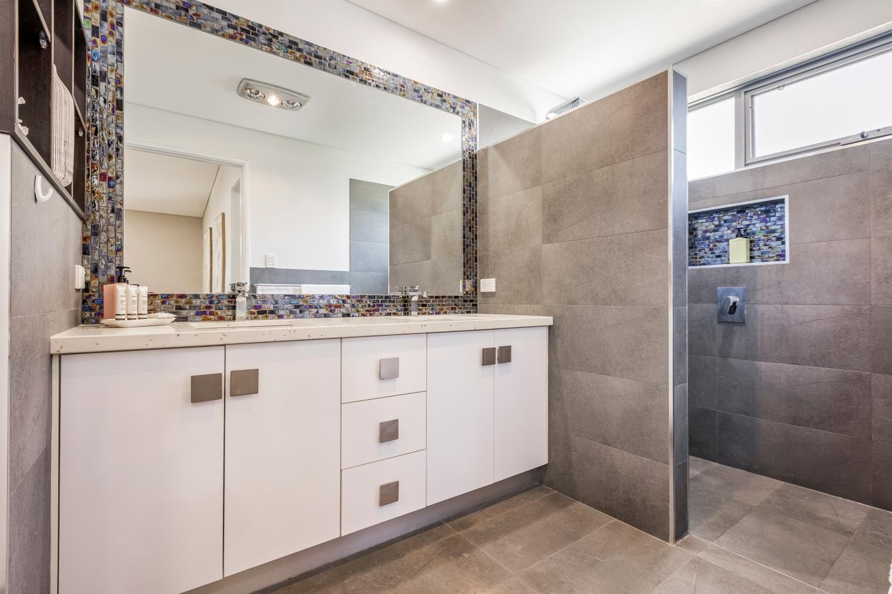 Woodlands Villa – family bush escape