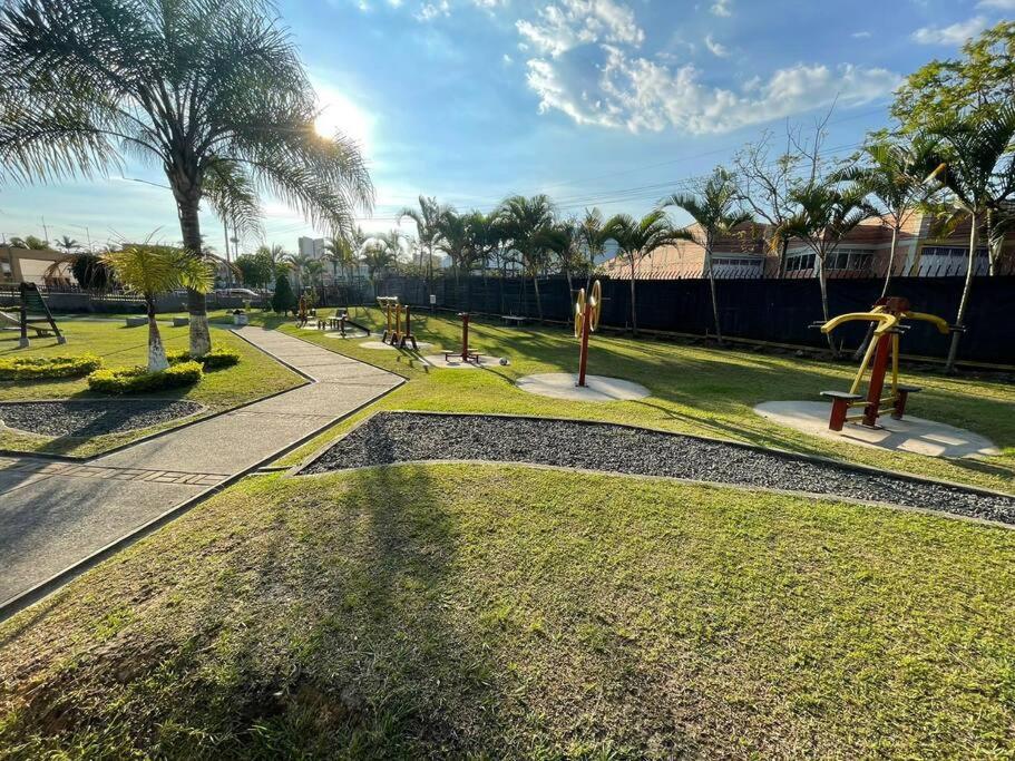 Amplio Apartamento en Papiro