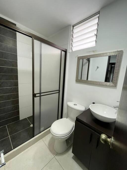 Amplio Apartamento en Papiro