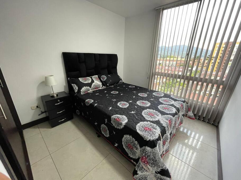 Amplio Apartamento en Papiro