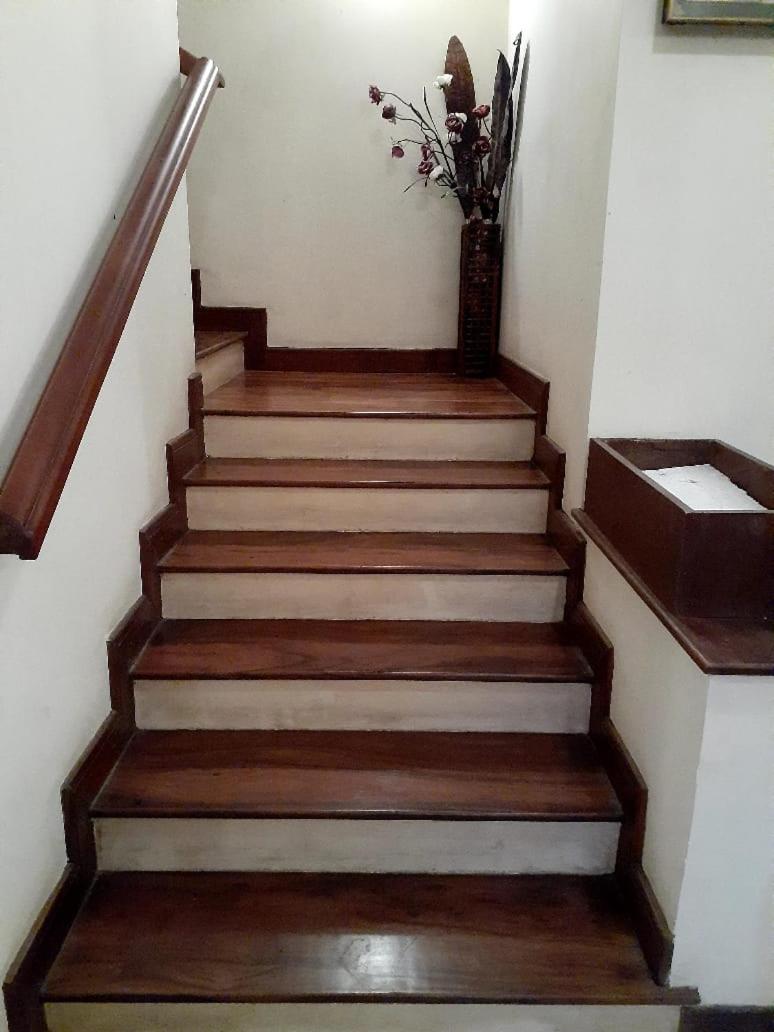 Negombo Holiday Home