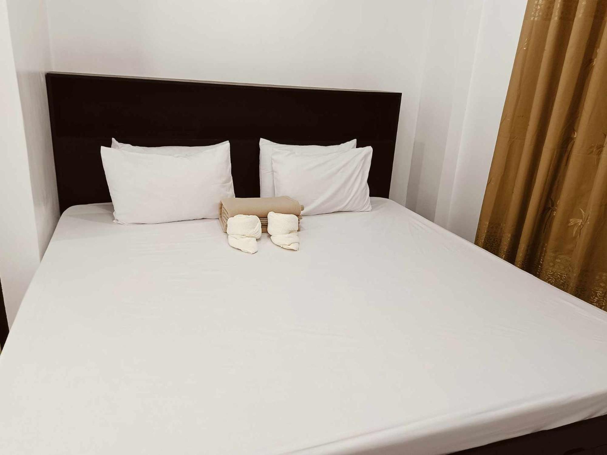 KMJ SUITES