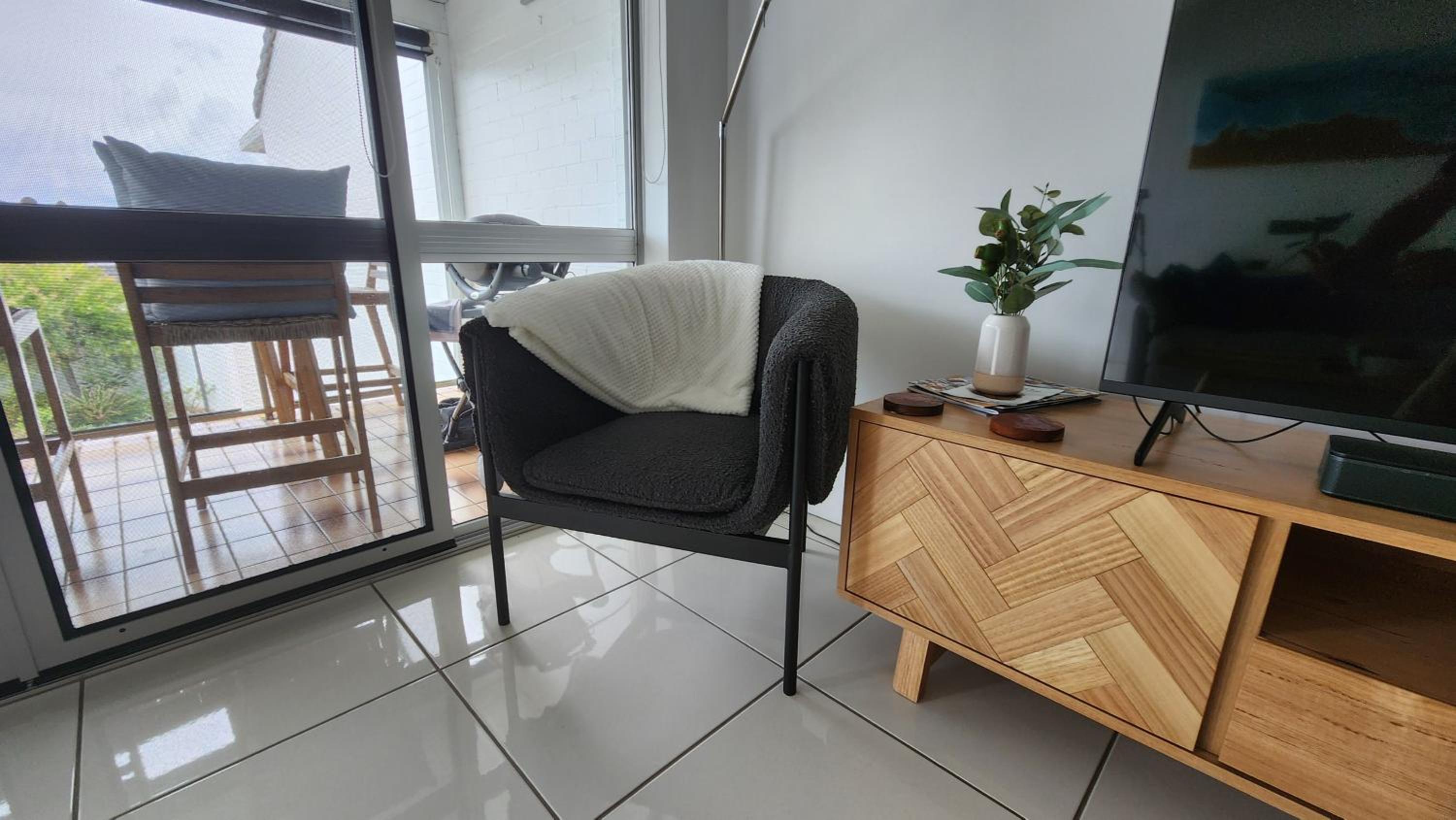 Spinnaker Waters - Entire 2 Bedroom Apartment at Sandstone Point