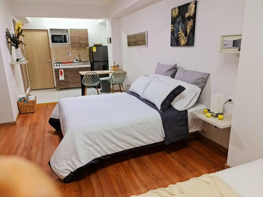 Hermoso y Nuevo Loft 201 en Medellín