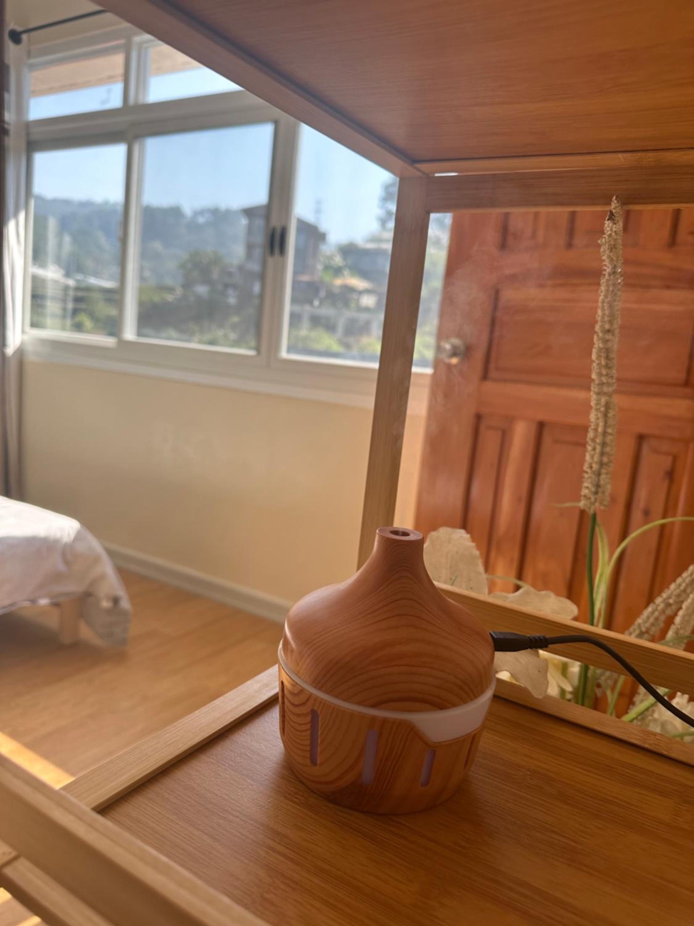 Riverside 2bed cozy apartment view 3