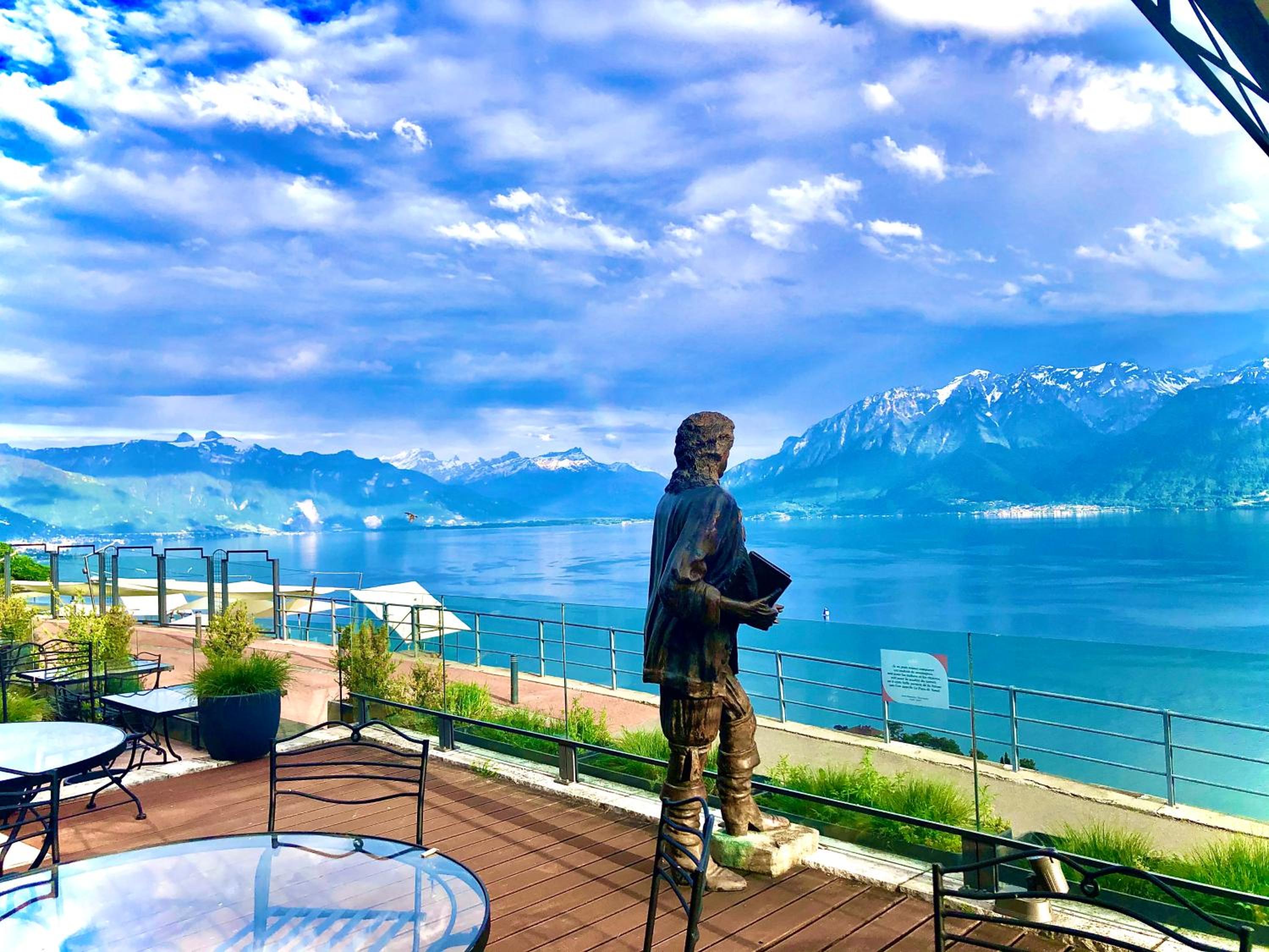 Spa luxury app for 2 or 4 pers centre lac view