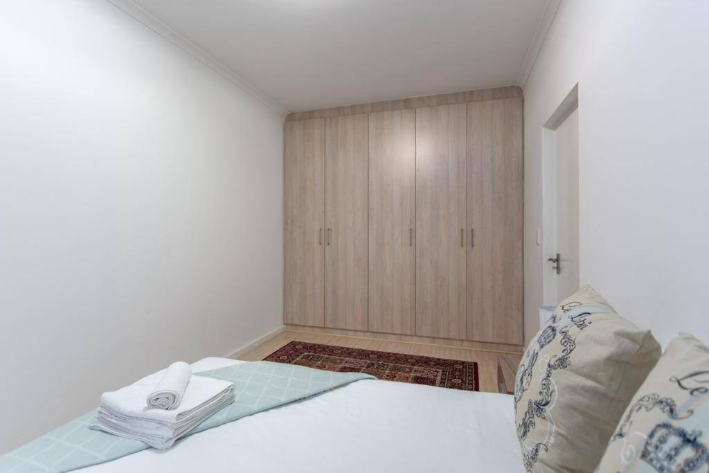 Comfortable Beach Apartment view 4