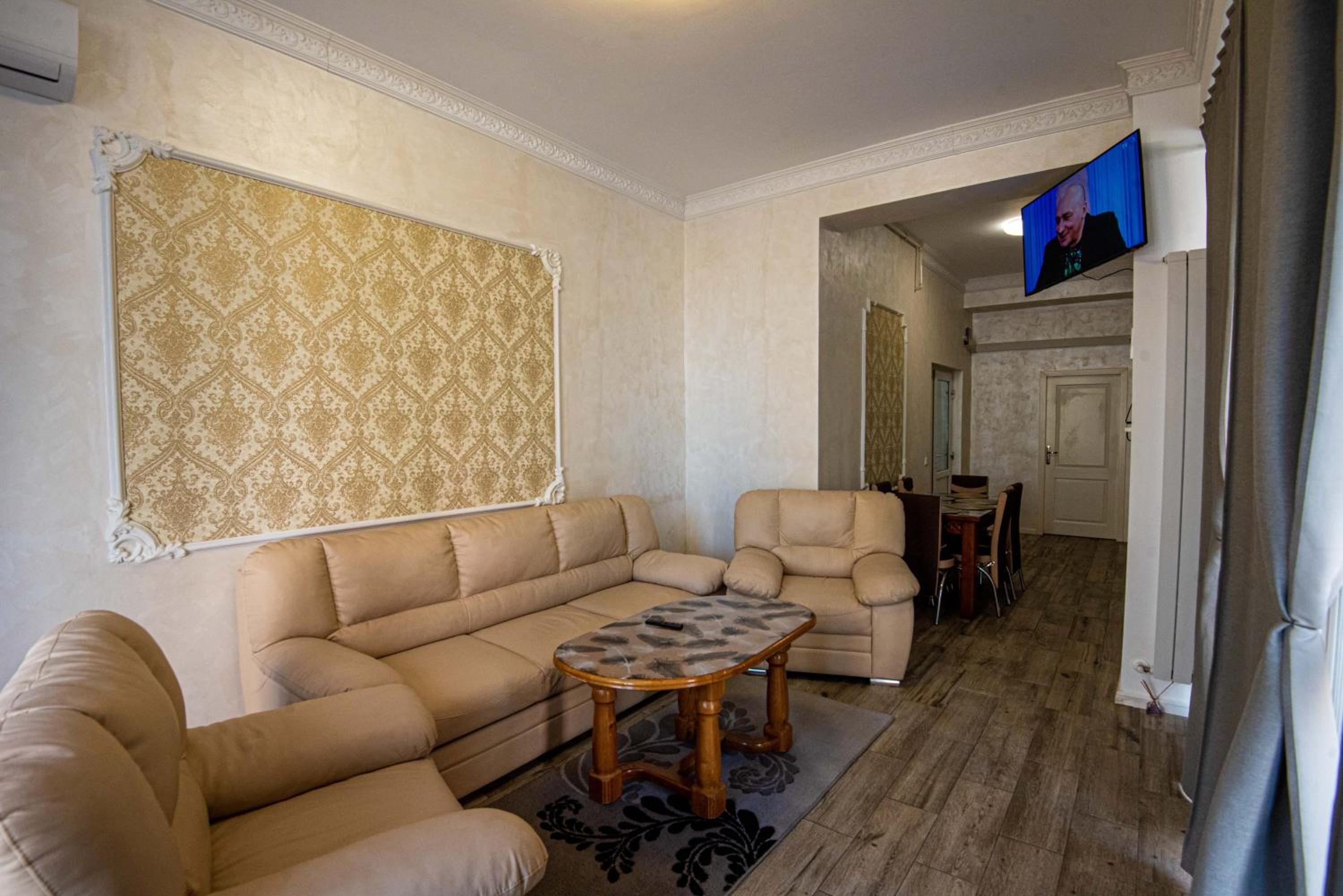 Apartament 3 camere Mamaia