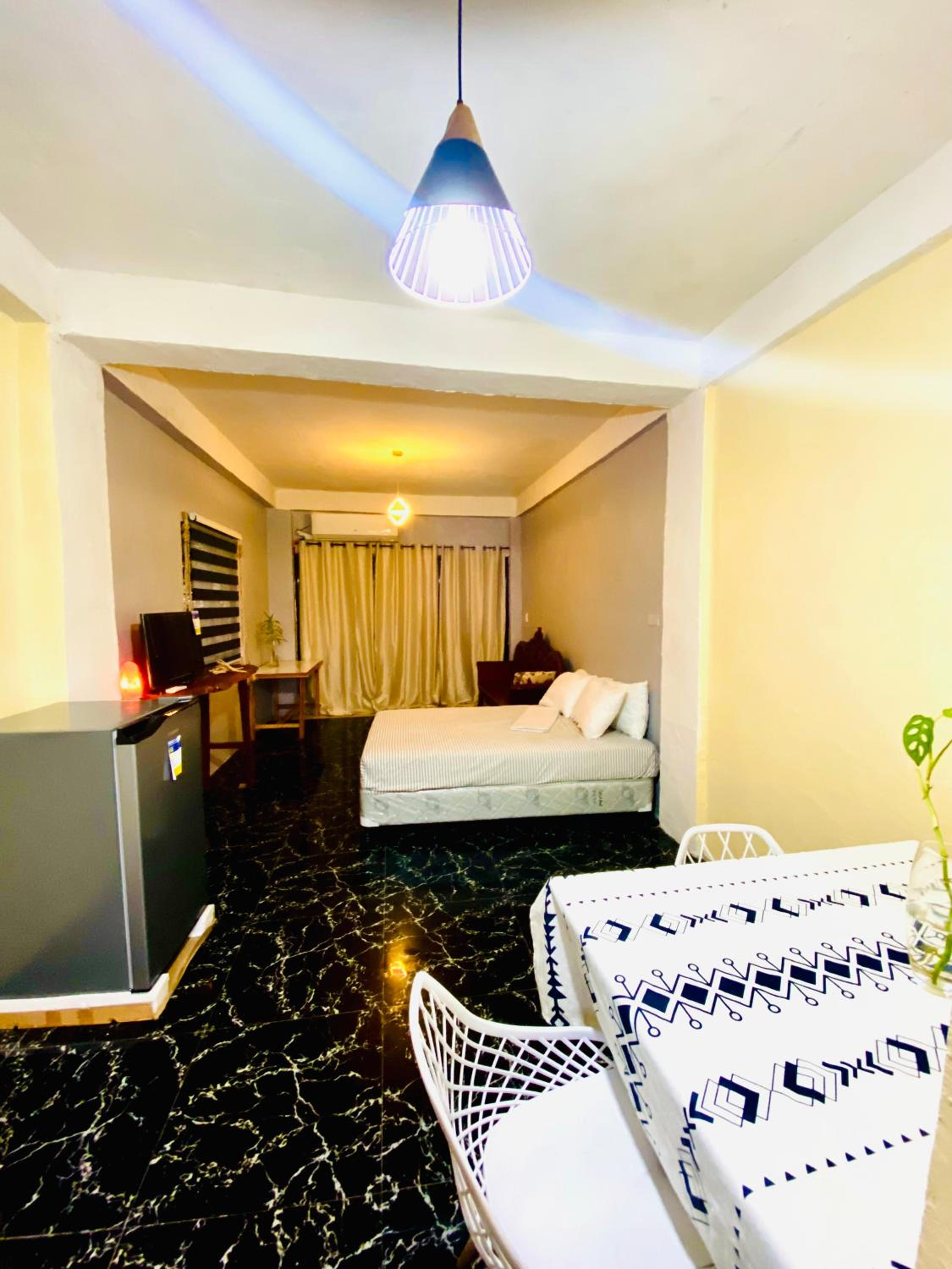 Jhong Apartment