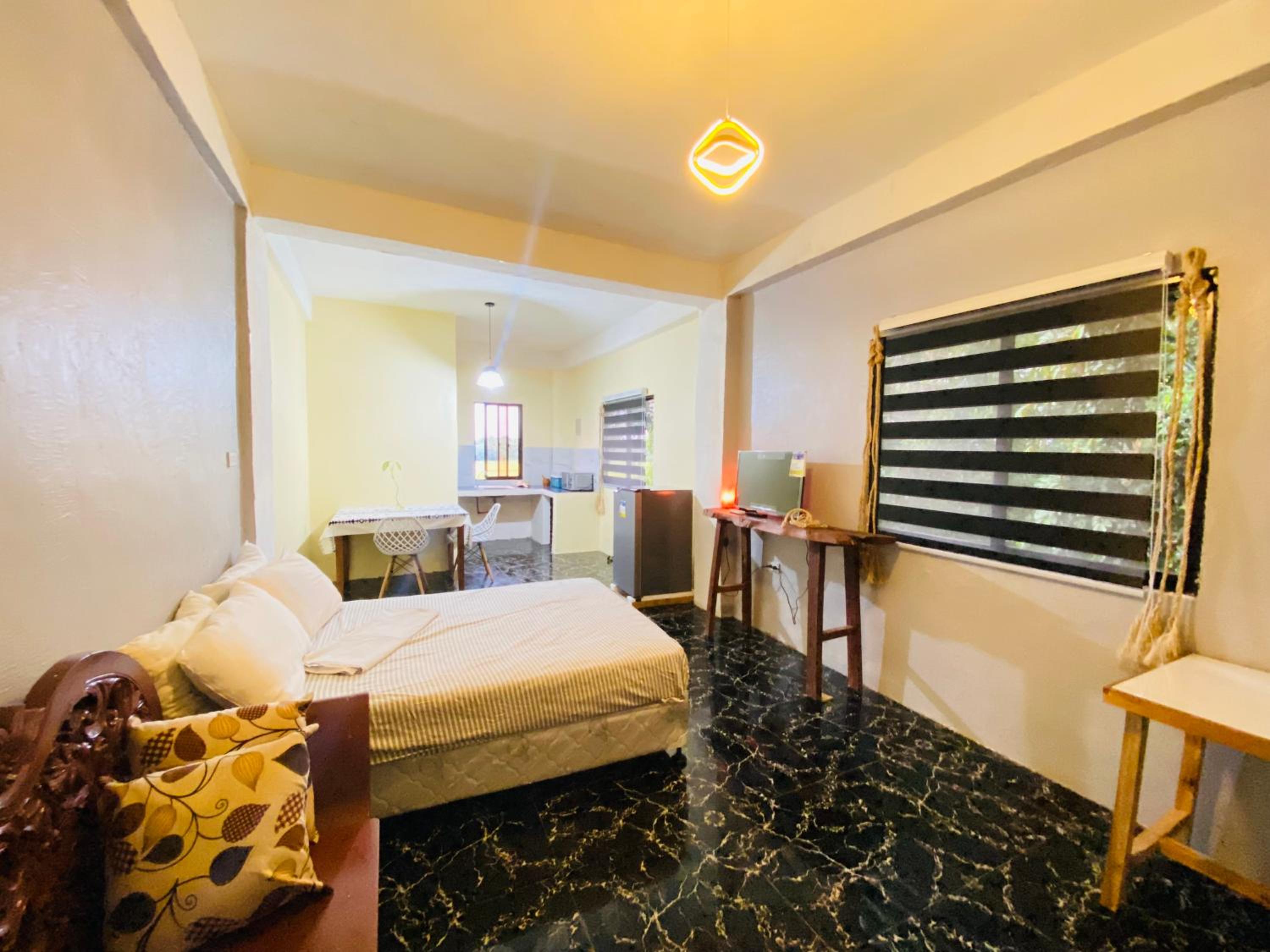 Jhong Apartment