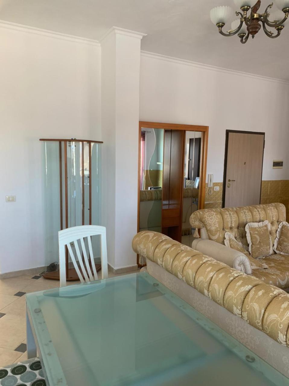 Ema Apartament