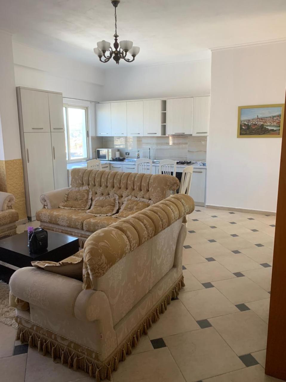 Ema Apartament