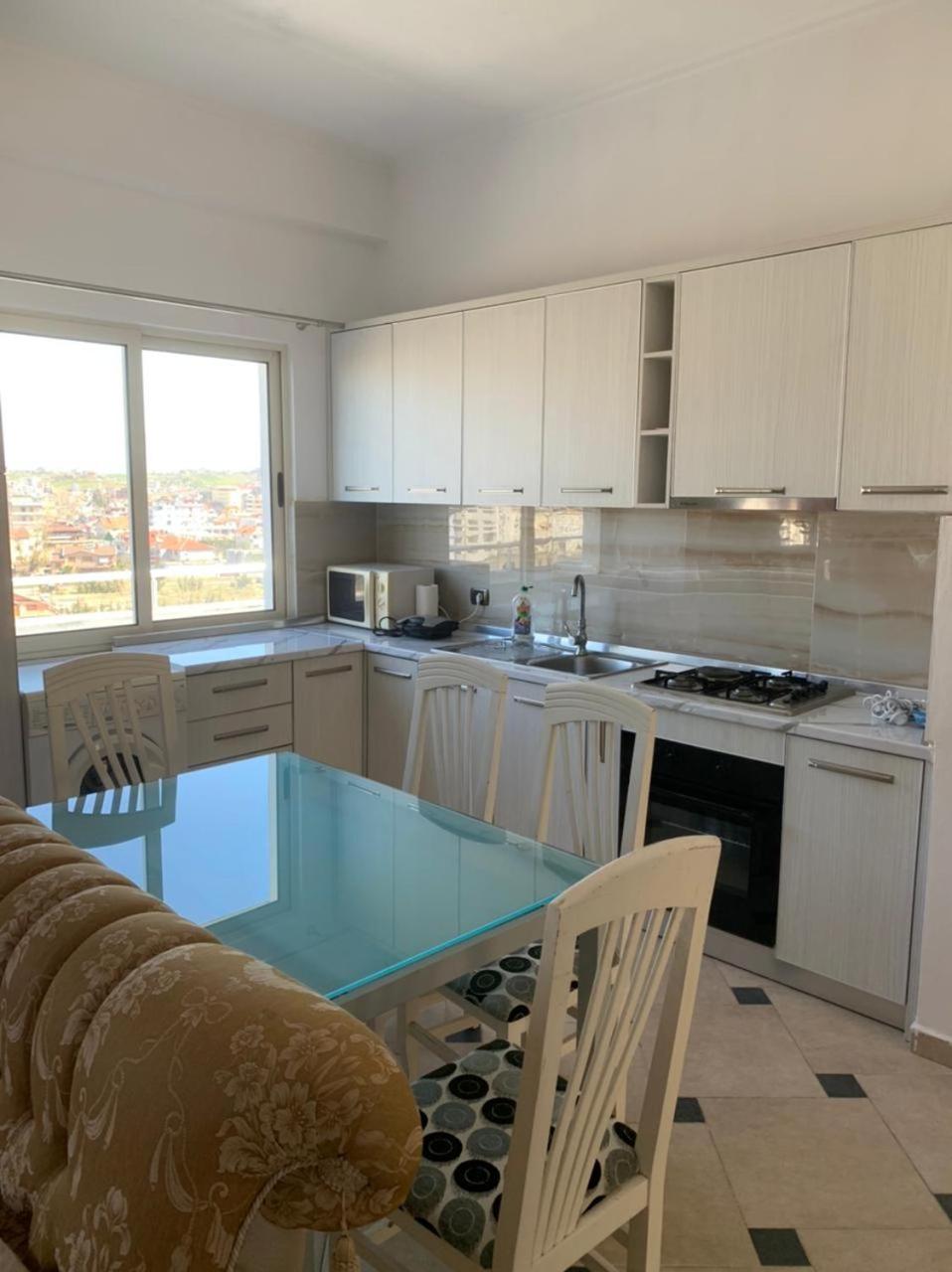 Ema Apartament