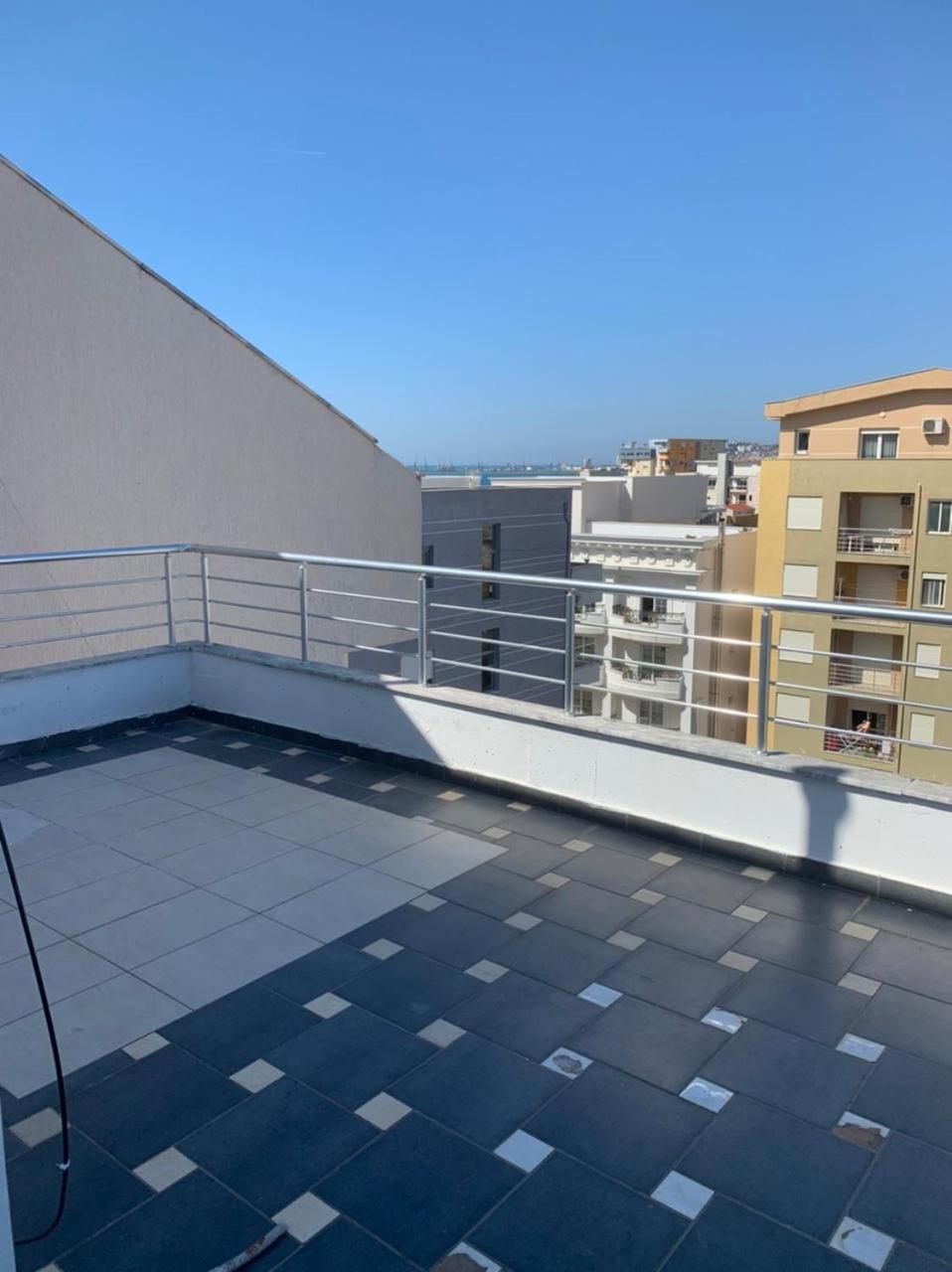Ema Apartament