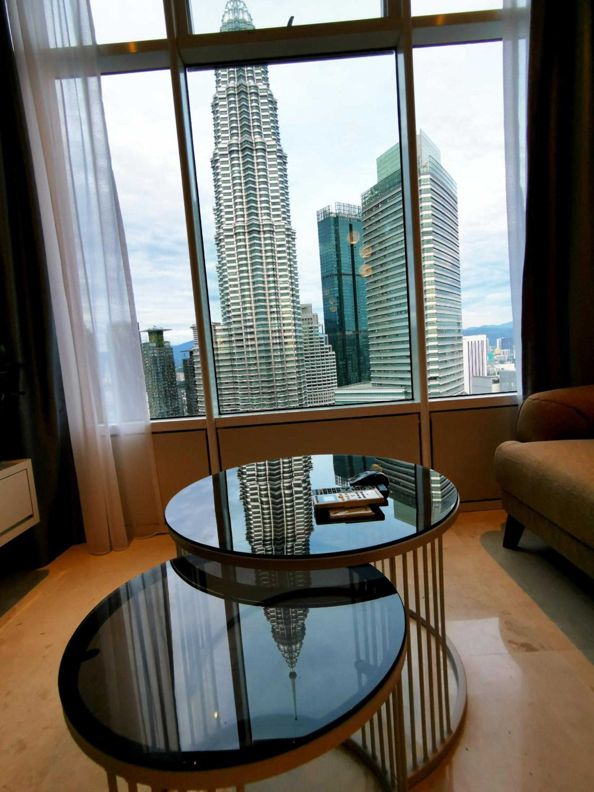 Sky Suites KLCC 3min walk to Twin Tower
