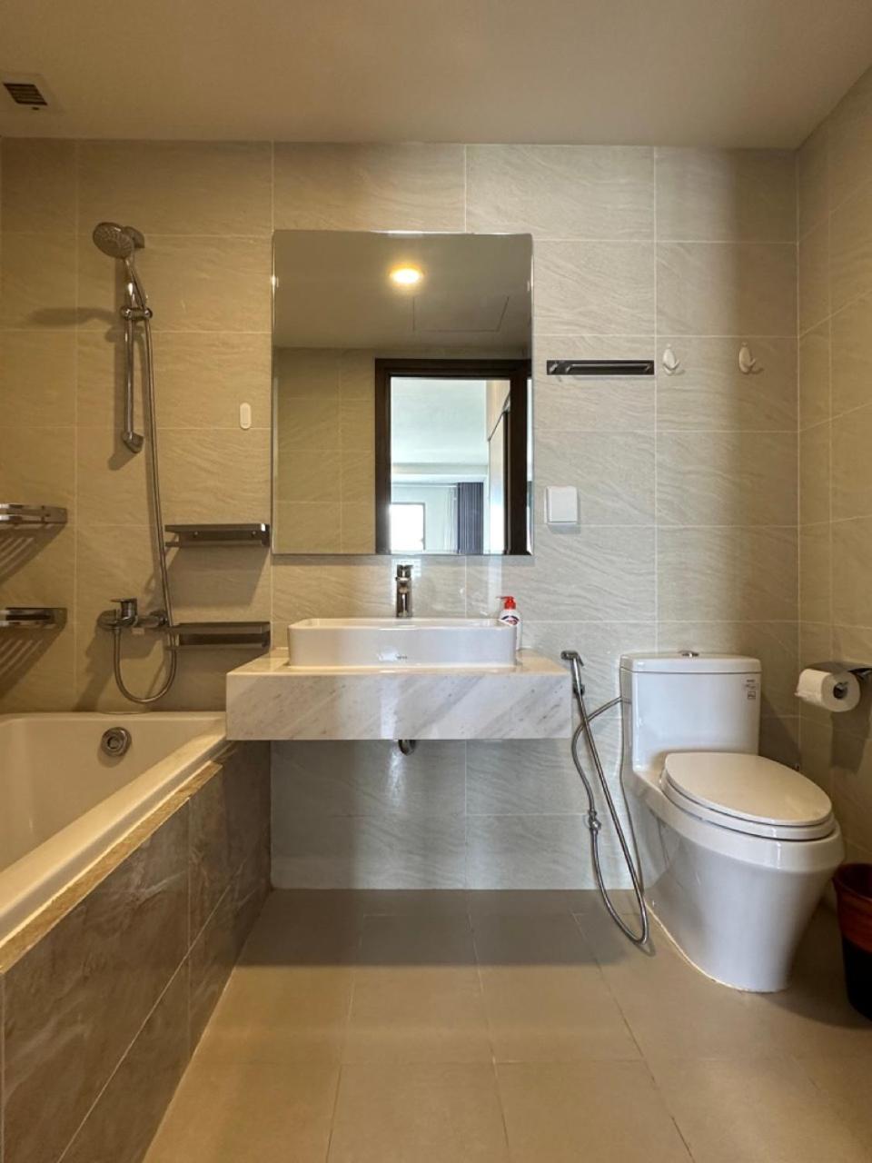 Highend SaigonRoyal 2BR 2WC CityView near BenThanh