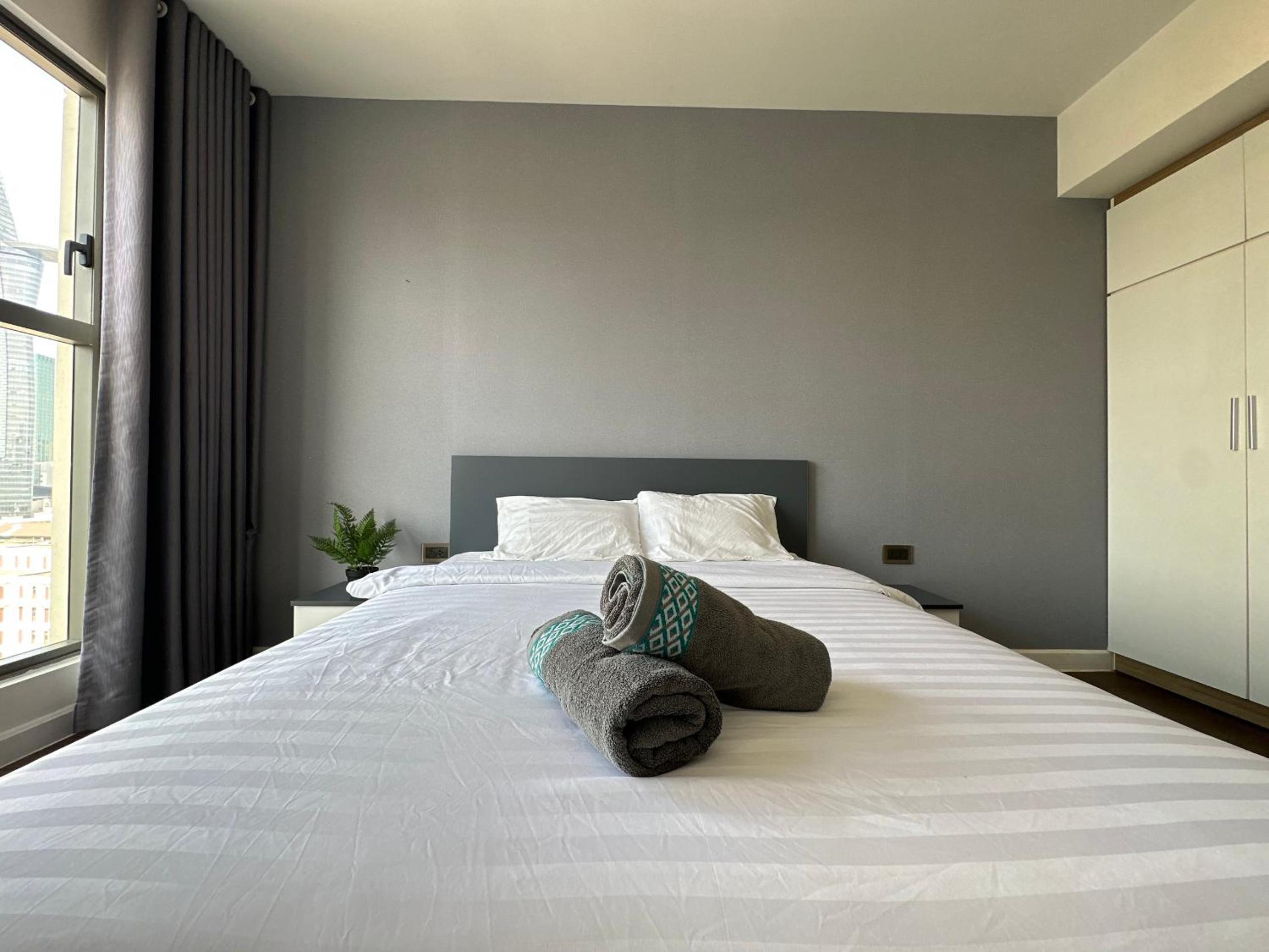 Highend SaigonRoyal 2BR 2WC CityView near BenThanh