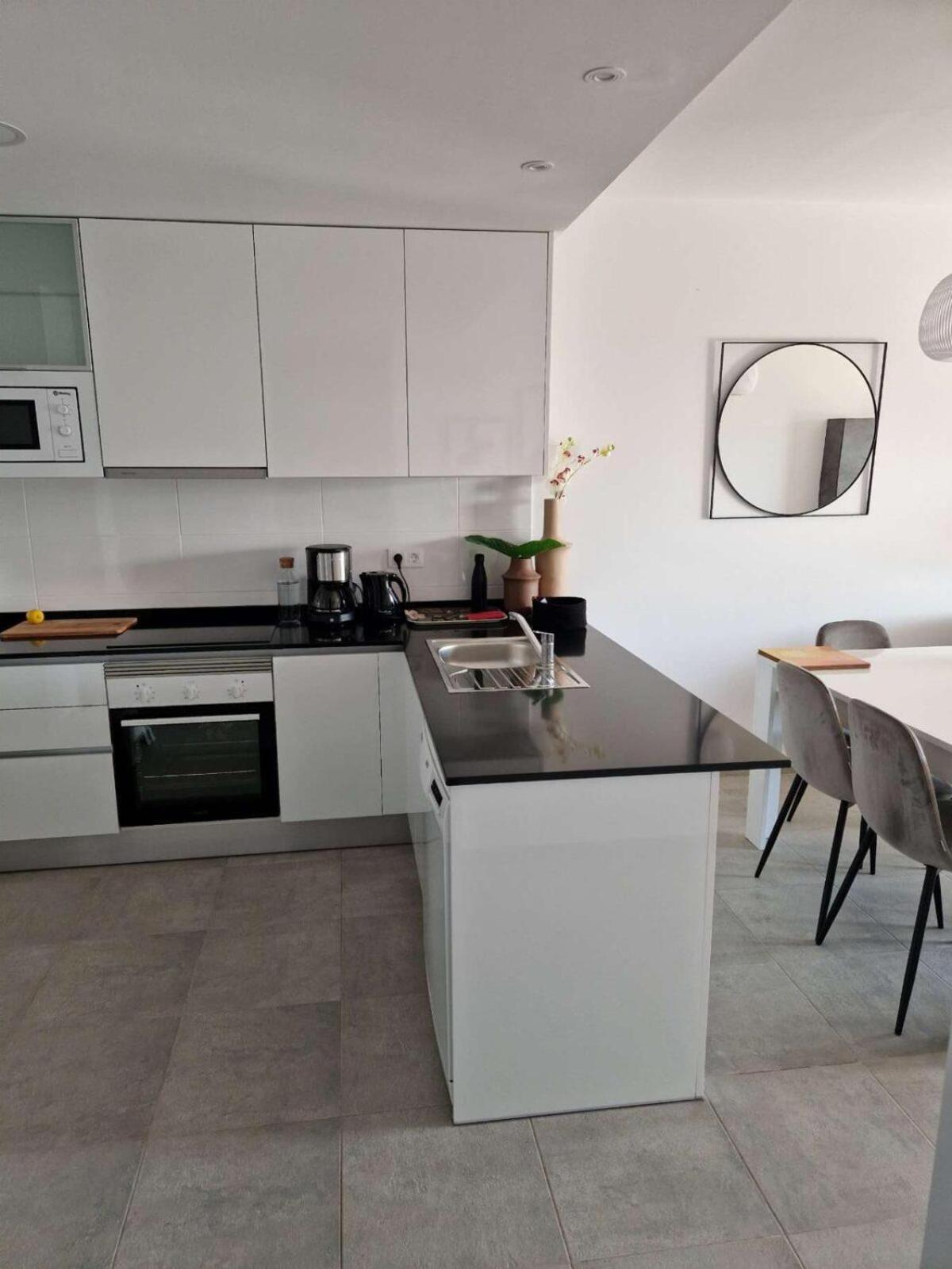 Casa Bienvenidos apartamento con balcon y piscina