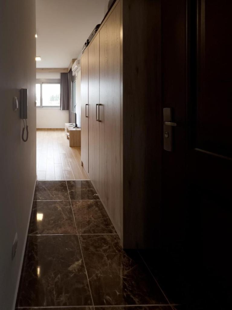 Apartment mit Balkon