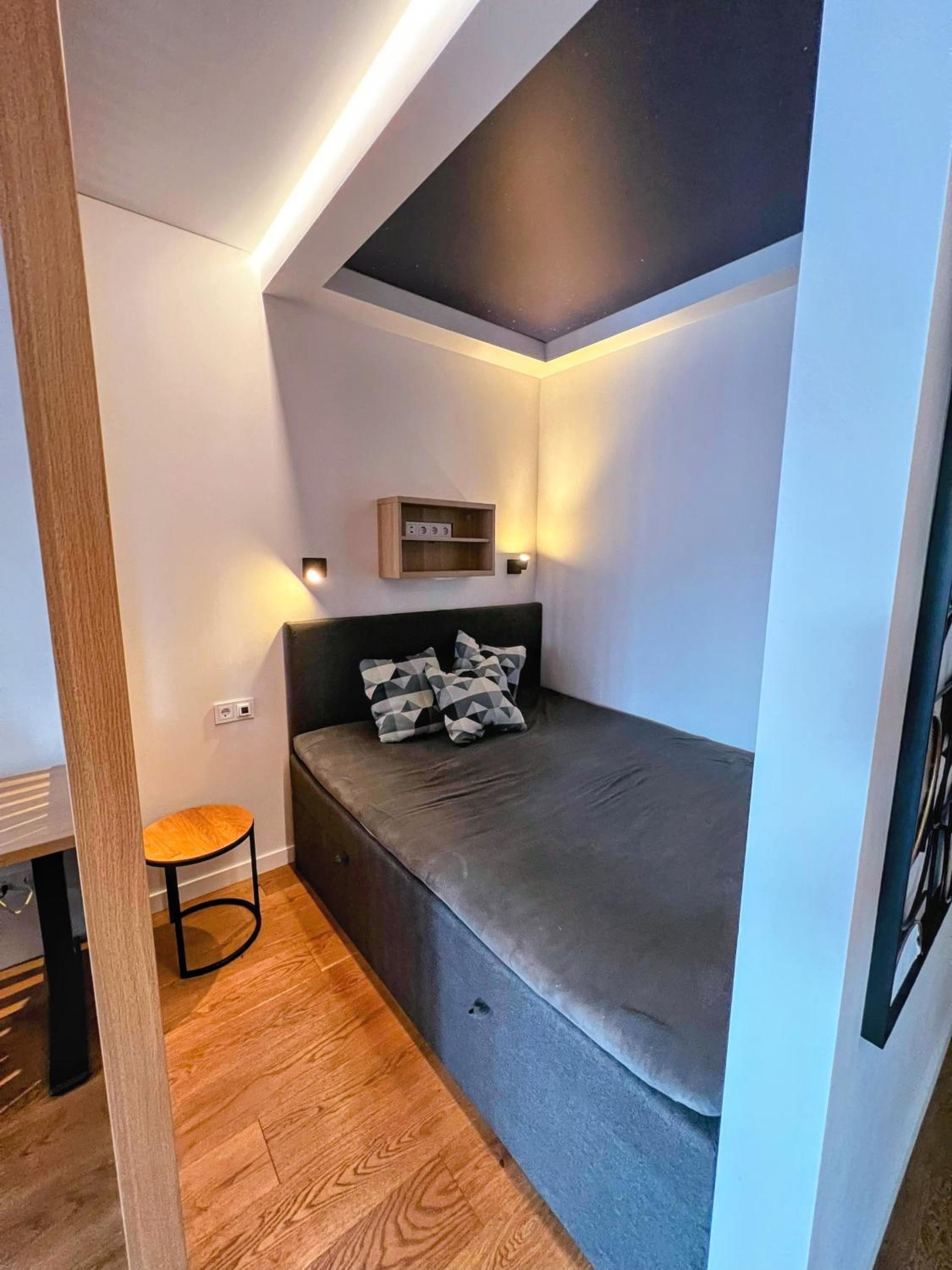 Studio in the heart of Vilnius view 5