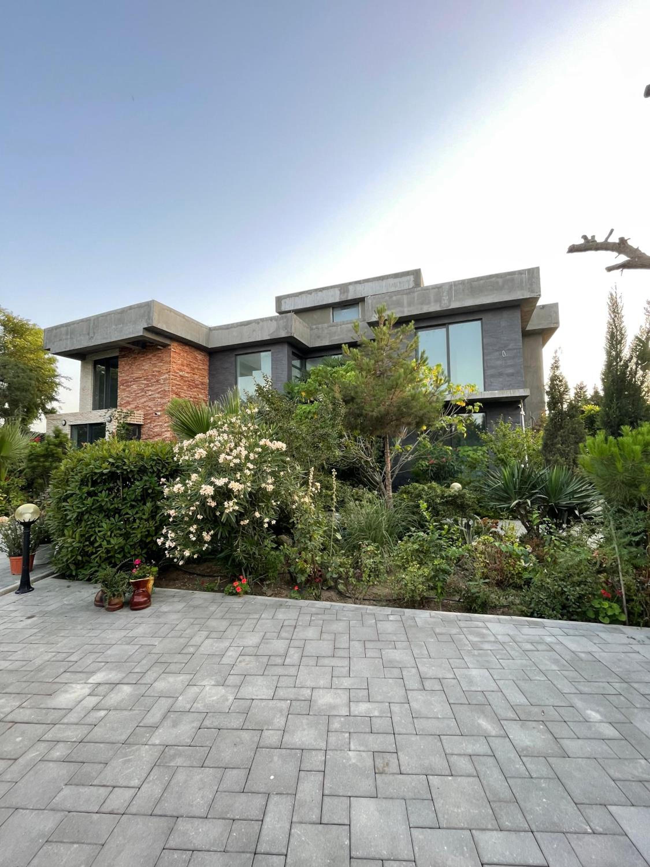 Baku White Villa