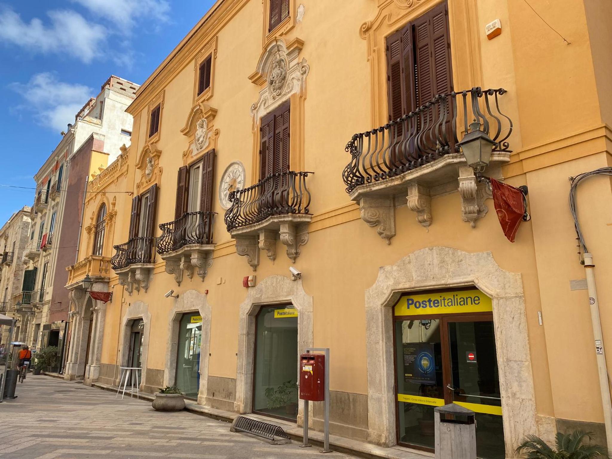 Palazzo Ferro Boutique Apartment view 2