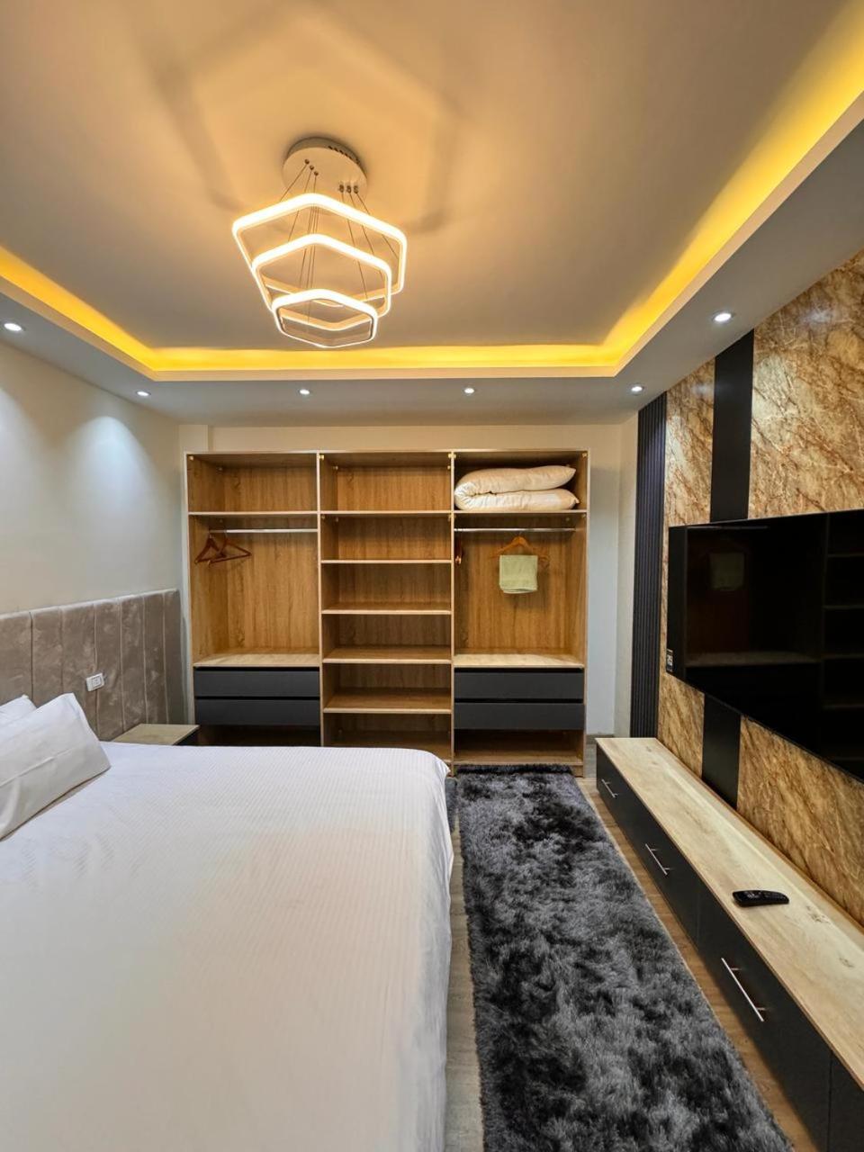 Madienty Central Luxe Studio