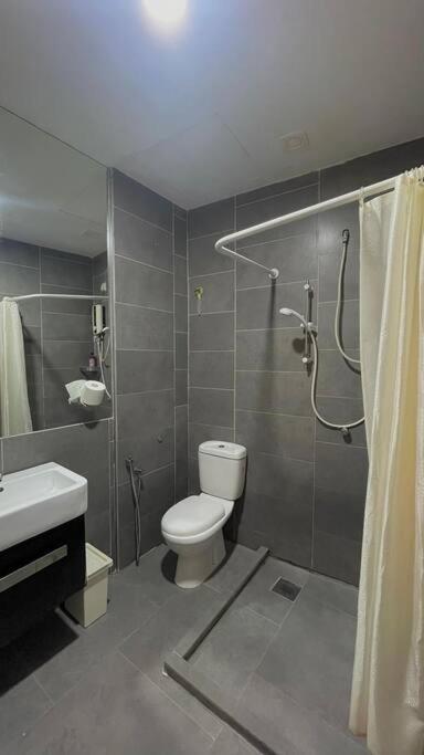 Cozy Retreat's @ Empire Damansara photo 5