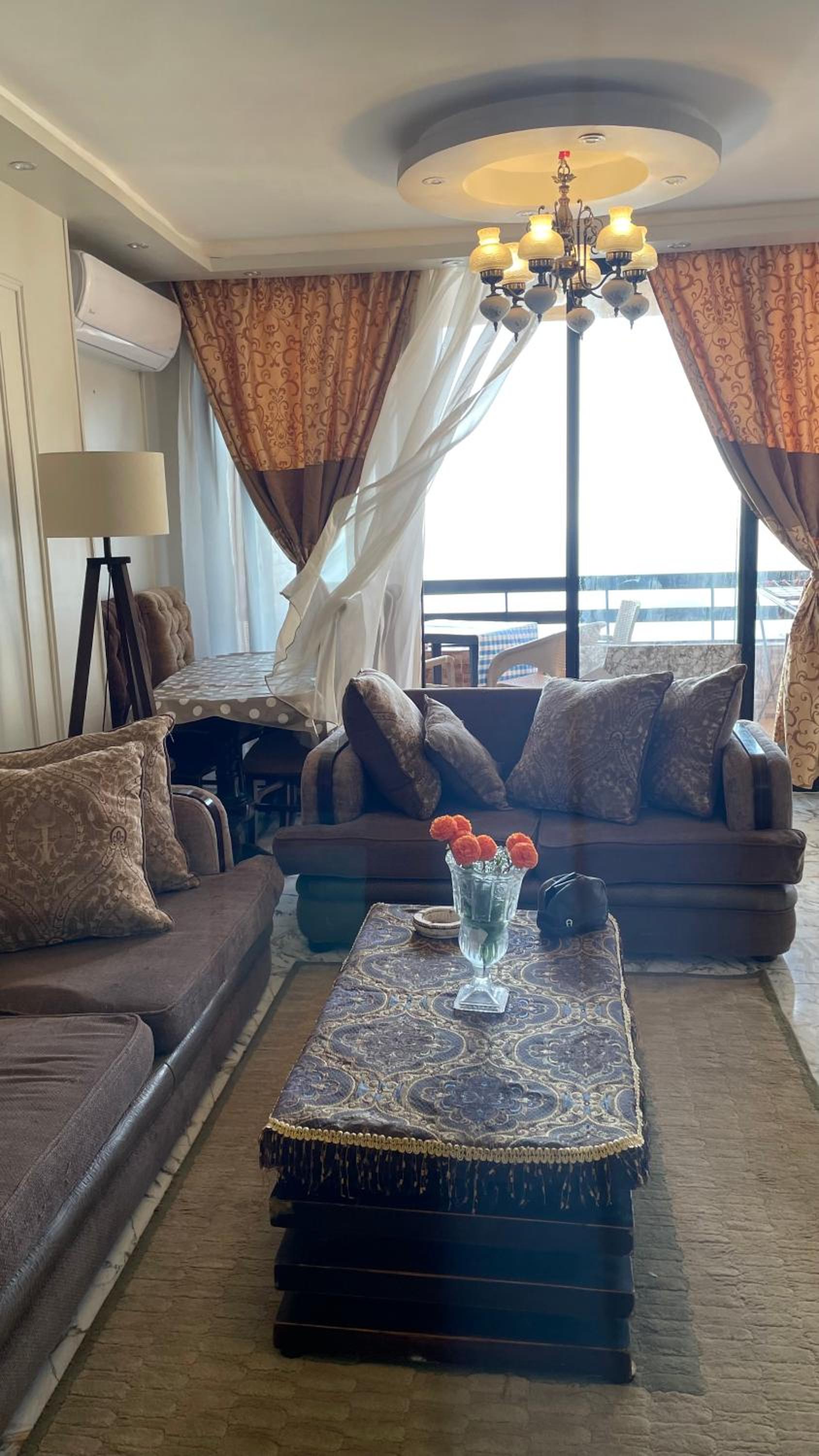 Stunning Seaview Apartment