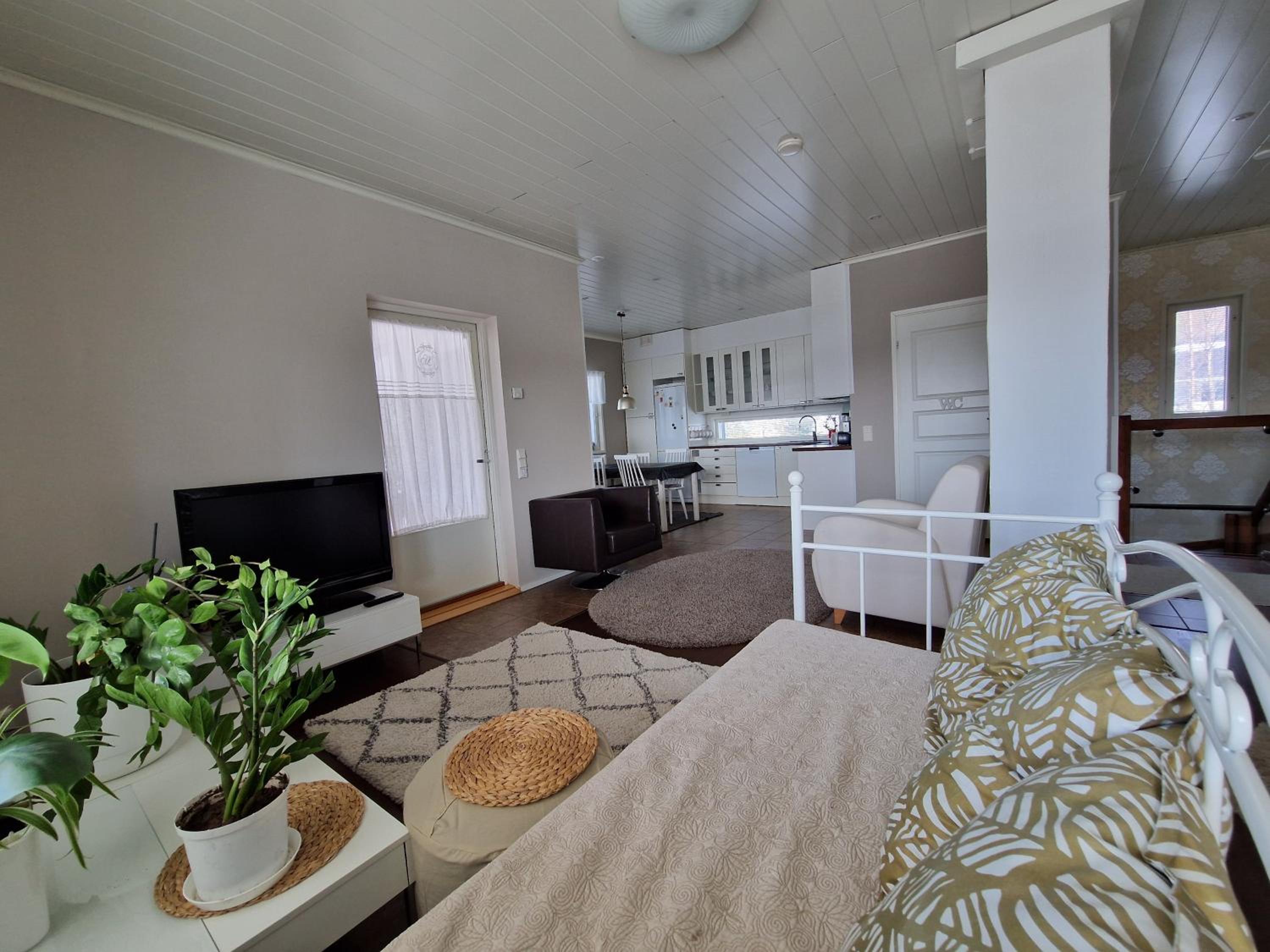Blueberry house with private sauna&free parking