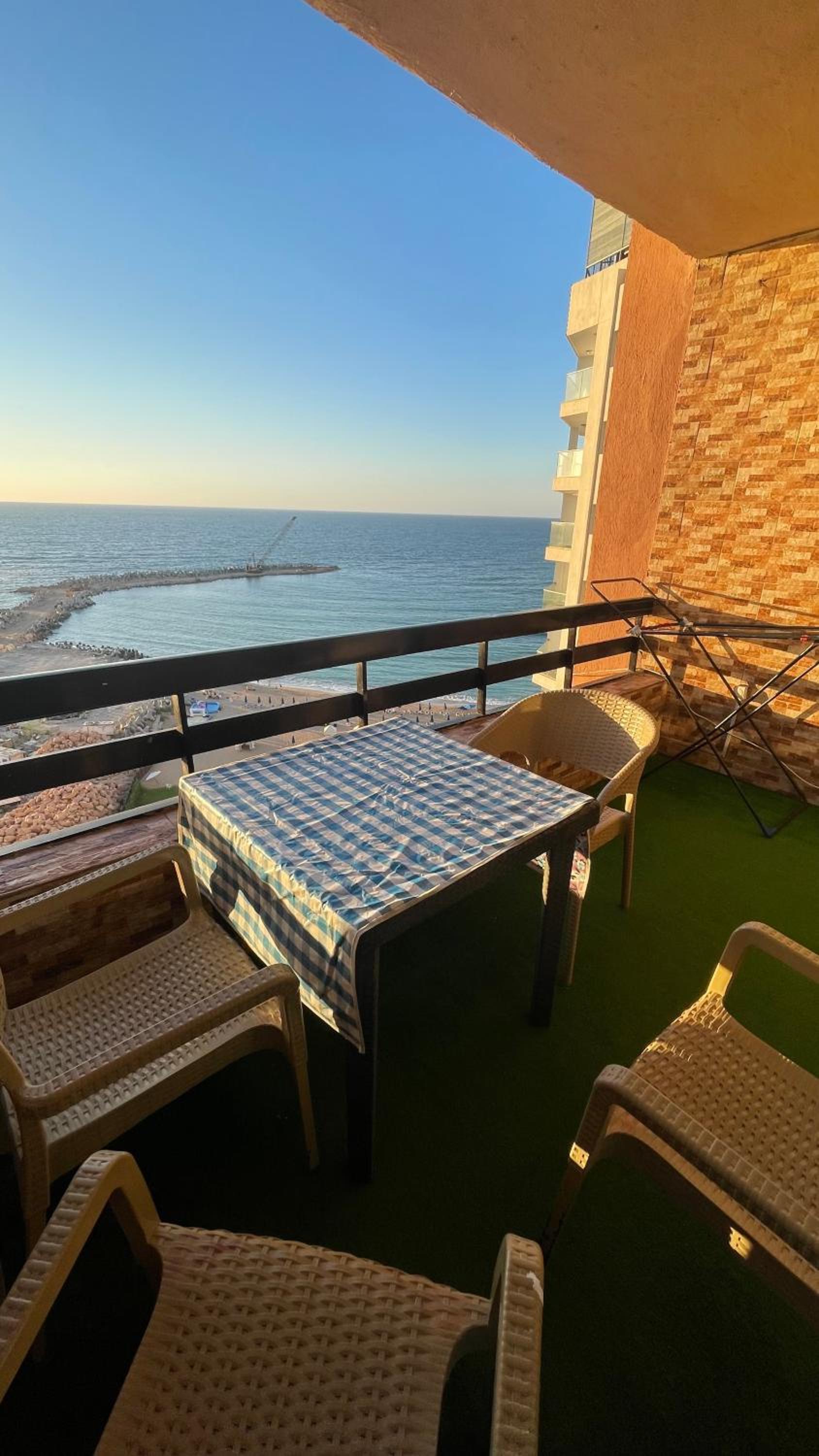 Stunning Seaview Apartment