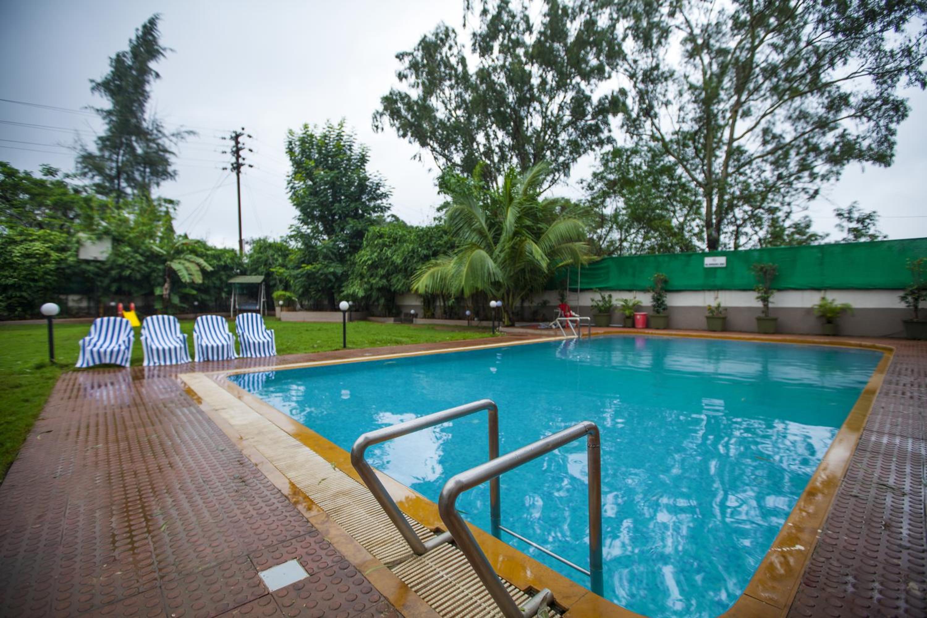 Sterling Lonavala