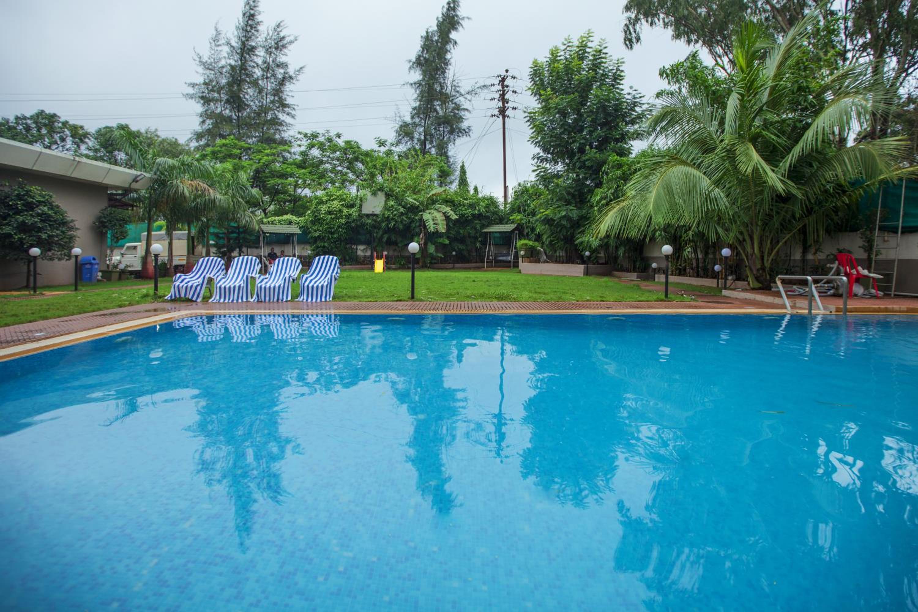 Sterling Lonavala