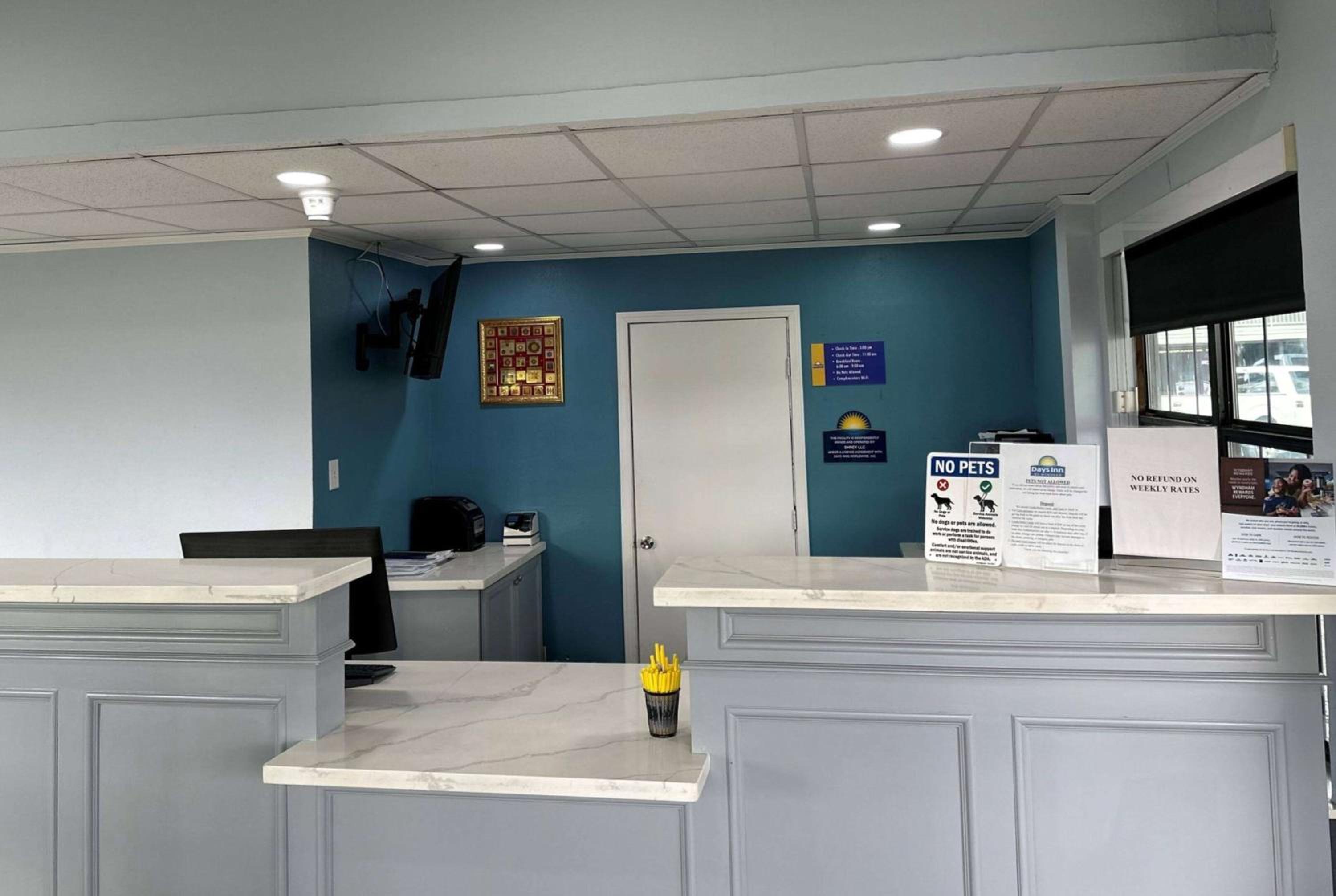 Lake Charles Vacations - Days Inn by Wyndham Lake Charles - Property Image 5