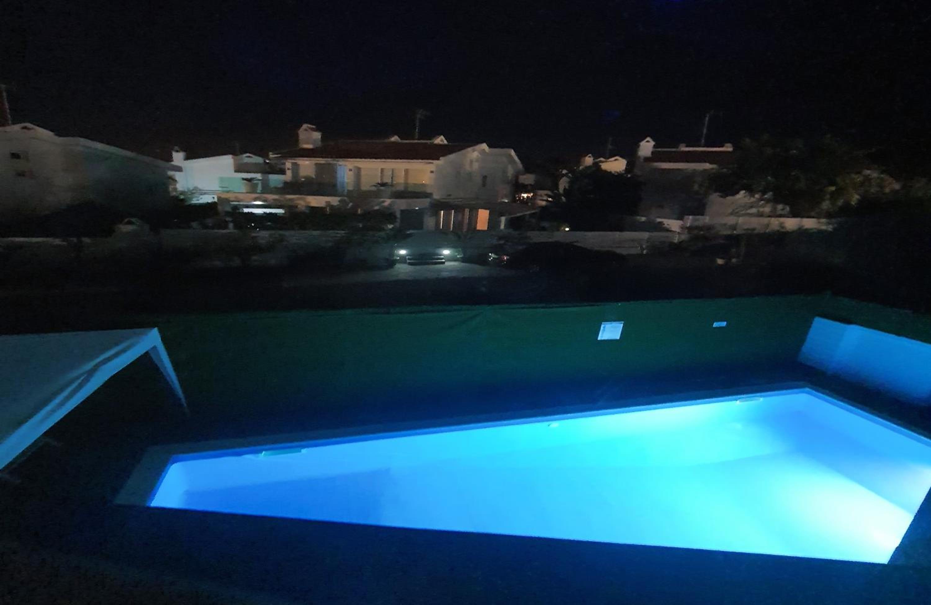 3 Bedroom Villa, private pool, hot tub