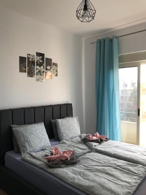 Daisy apartment