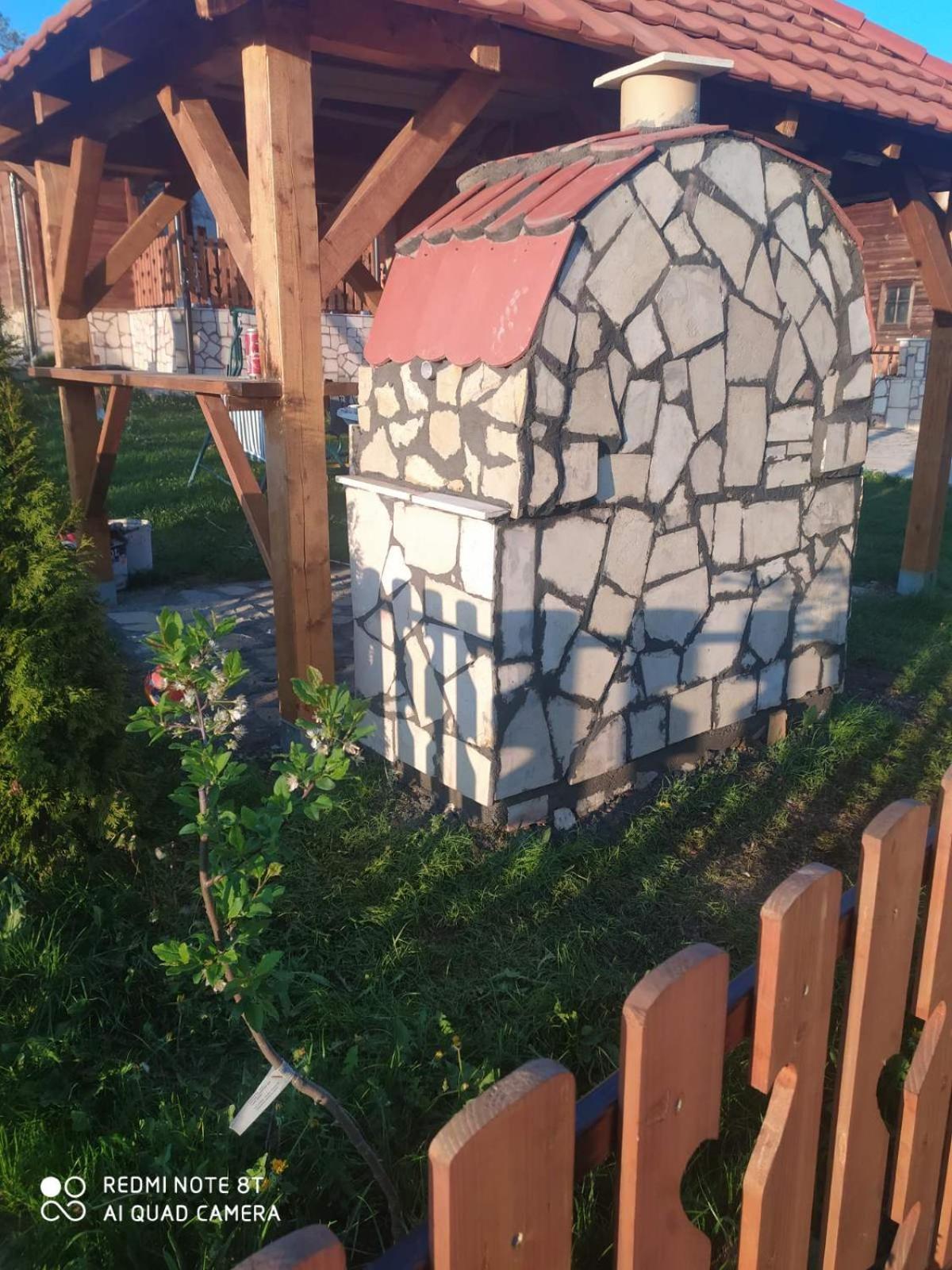 Photo 19