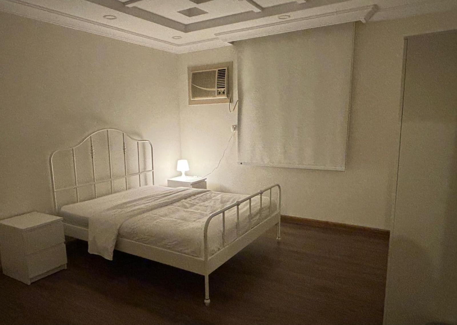 Furnished apartment near airport view 3