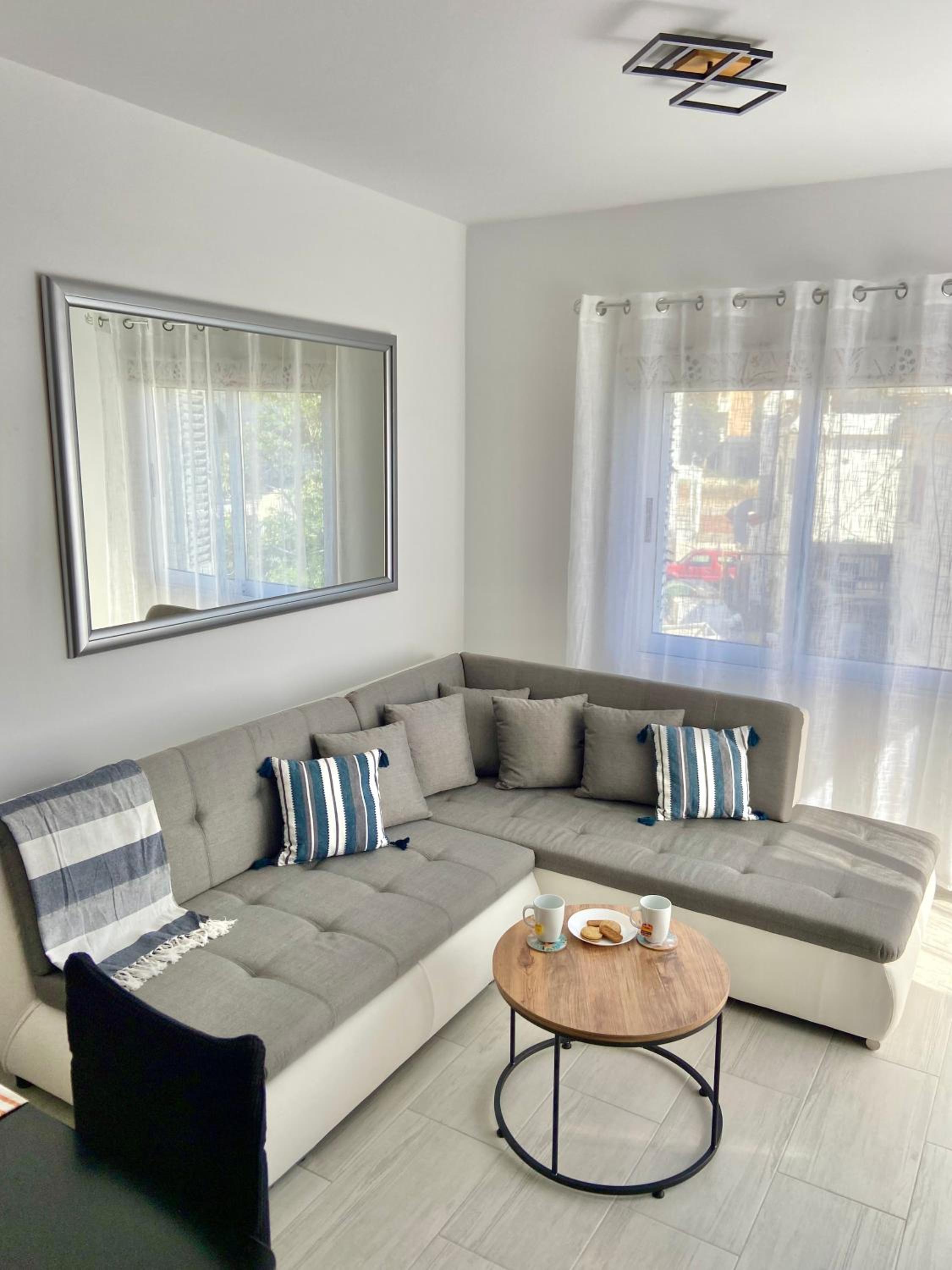 Deluxe Apartment Limnaria 155