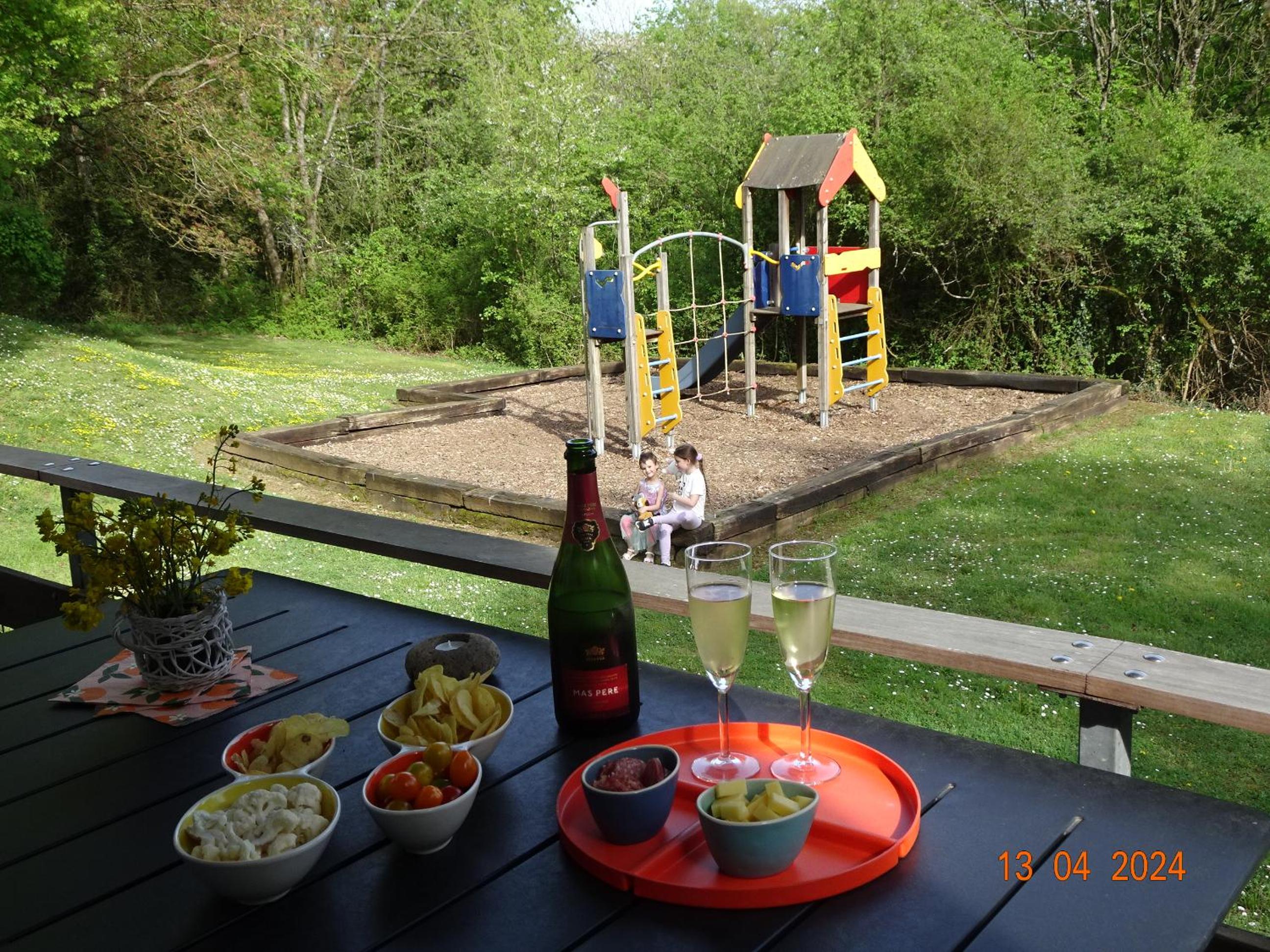 Retro getaway at the Meuse valley